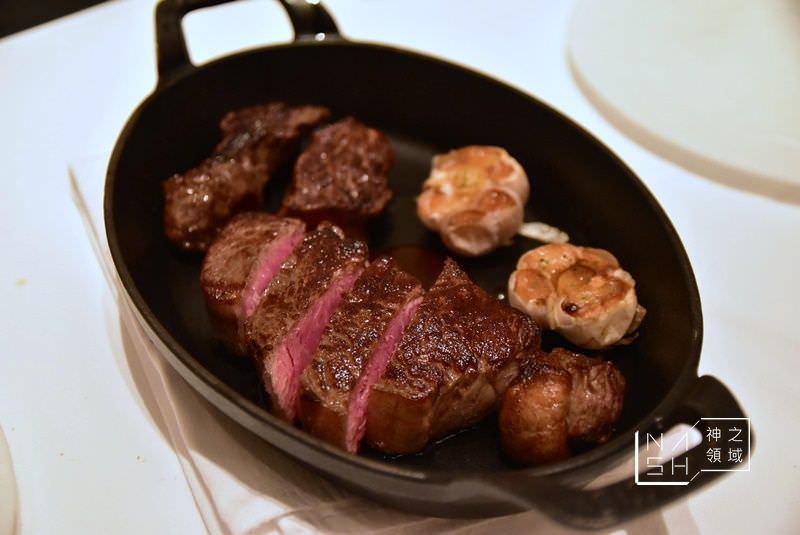 [捷運雙連美食] Nash 吃 國賓A CUT牛排館 無懈可擊的熟成牛排