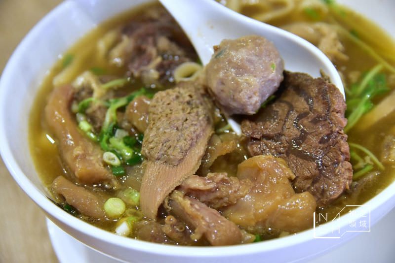 北芳園牛肉麵