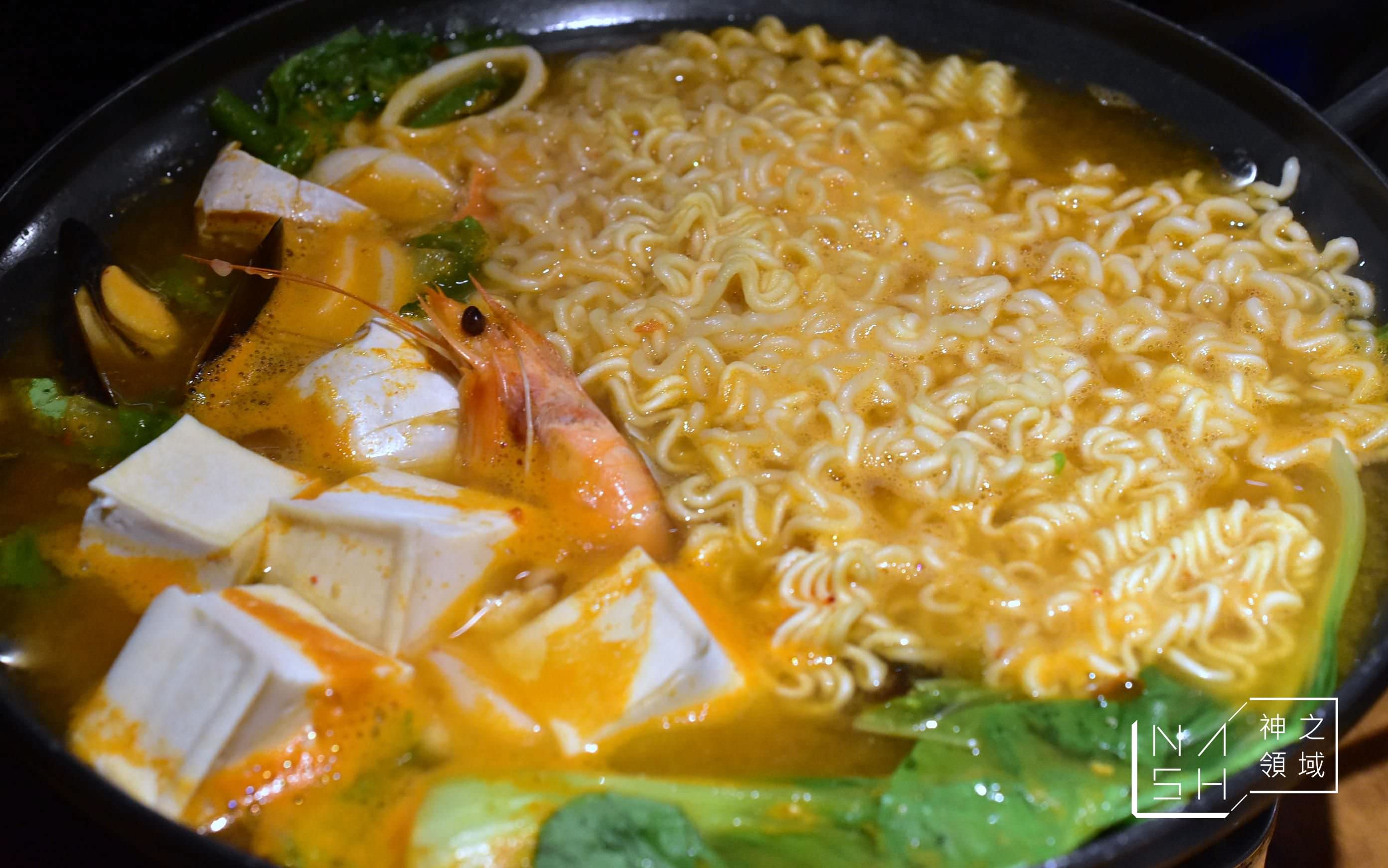 起司流域炸雞,娘子韓食
