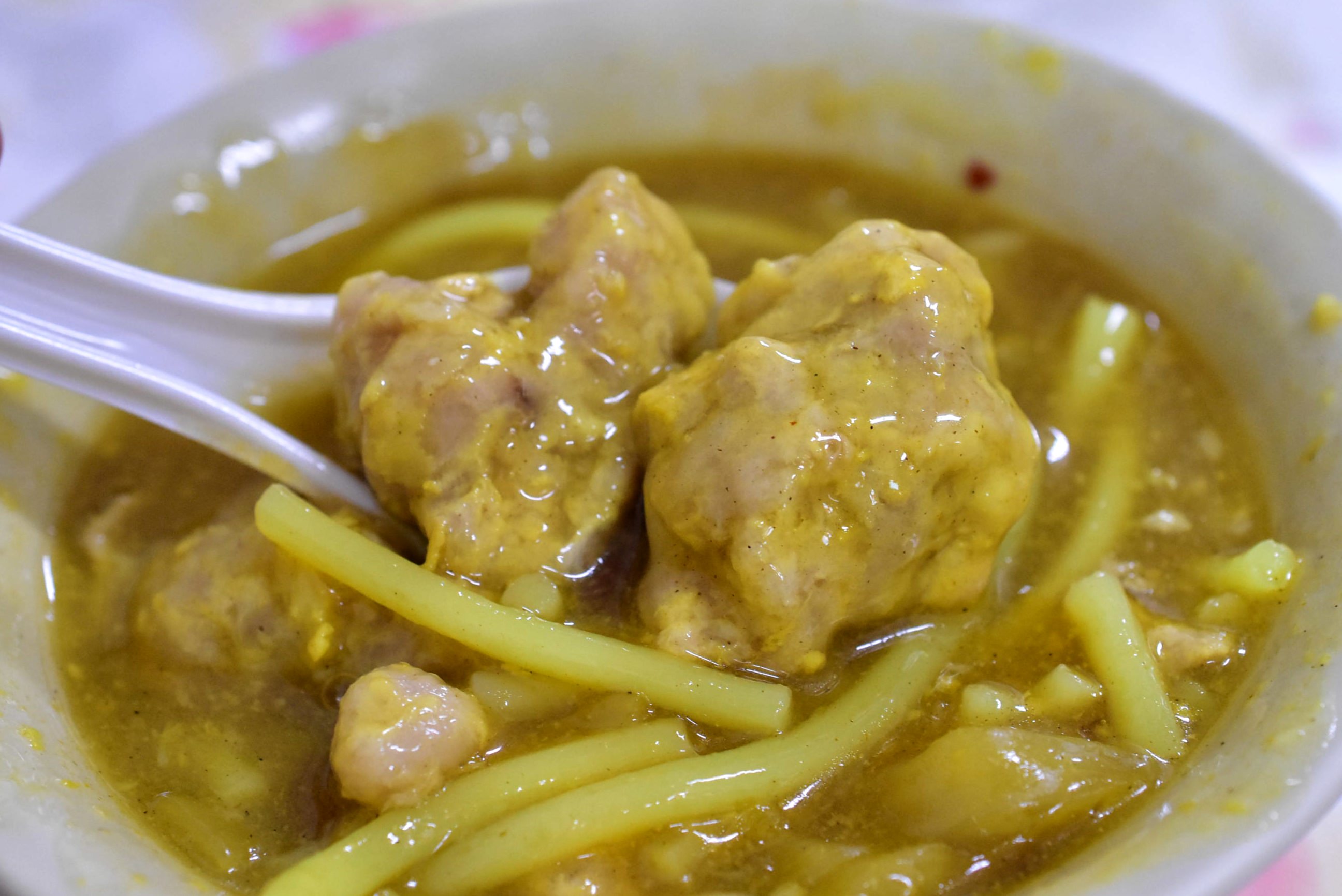 阿婆羹咖哩鮪魚羹,橋頭美食
