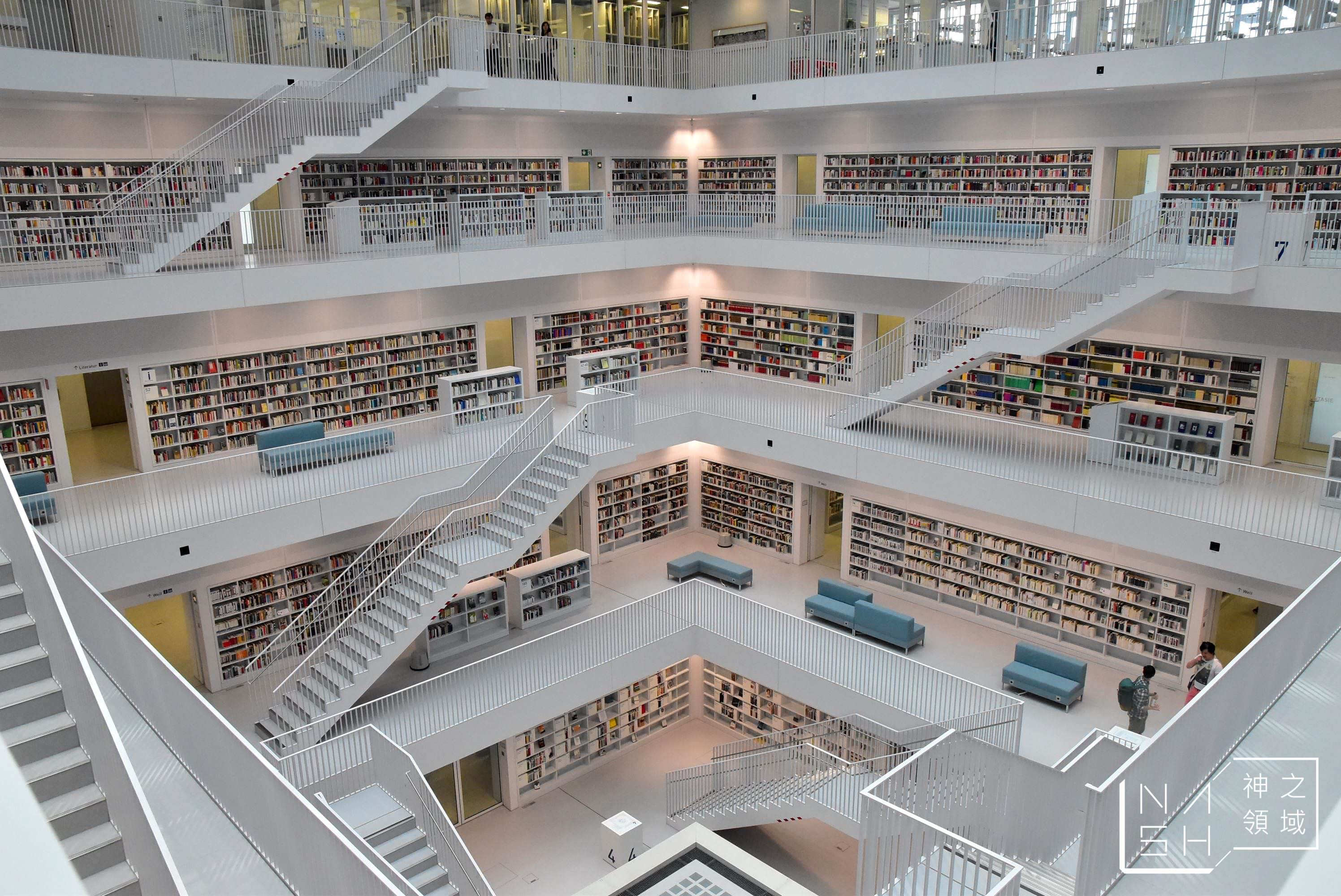 德國斯圖加特景點,德國斯圖加特景點推薦,德國斯圖加特圖書館,斯圖加特市立圖書館,斯圖加特圖書館