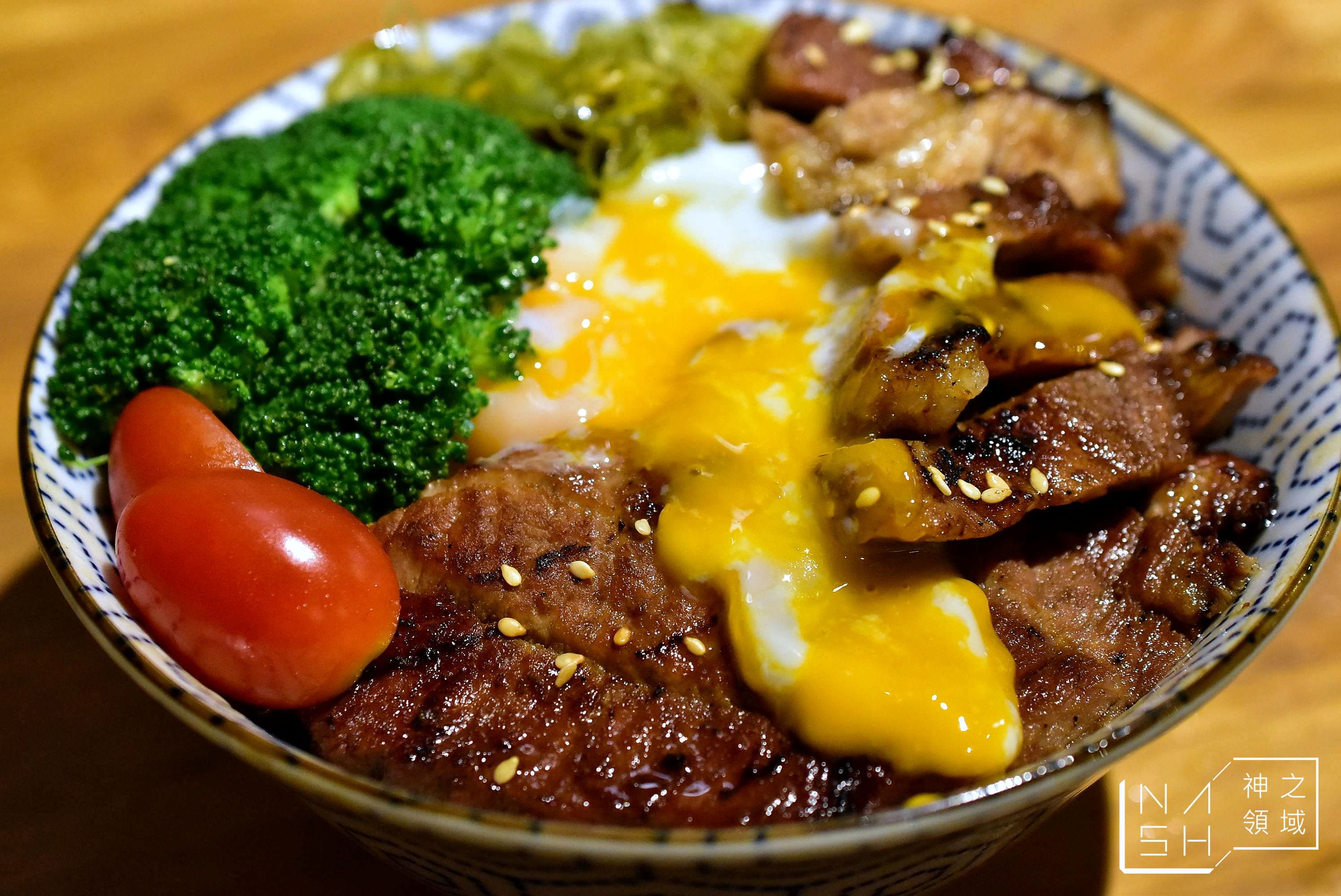惡犬燒肉丼,惡犬食堂 @Nash，神之領域