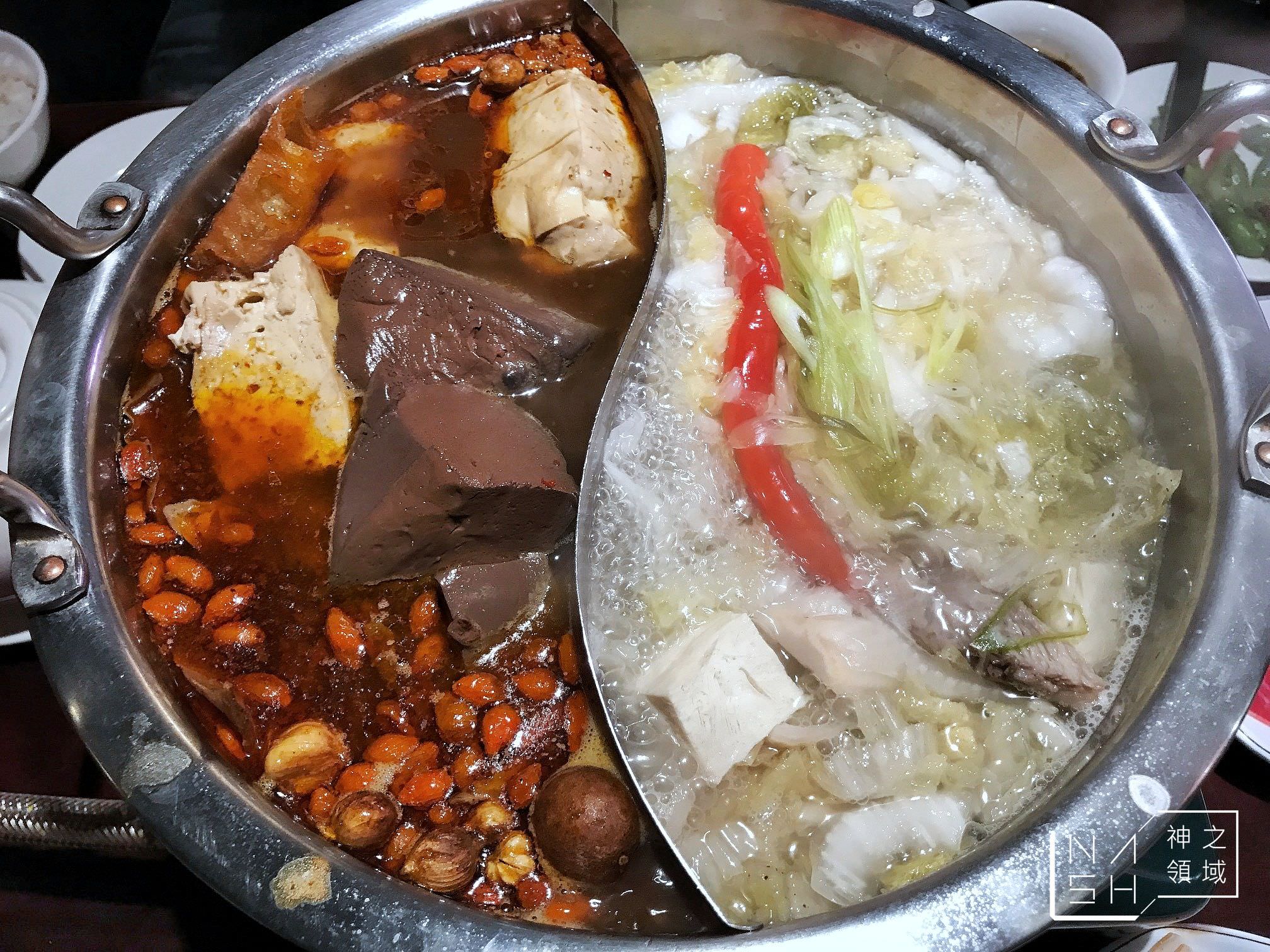 捷運大安站美食,酸菜白肉鍋,饕鍋,饕鍋酸菜白肉鍋,饕鍋價錢,饕鍋菜單 @Nash，神之領域