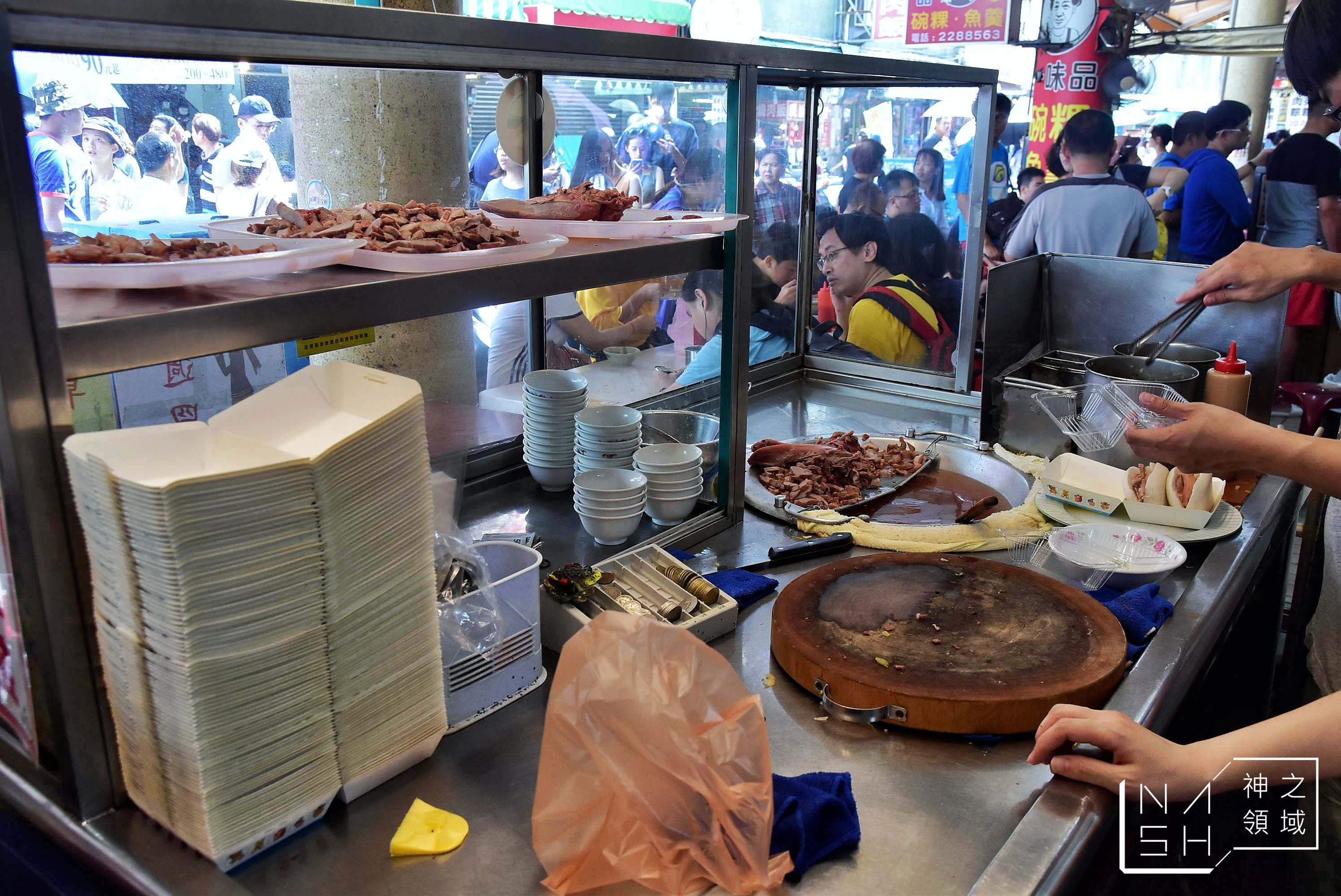 阿松割包,台南國華街美食推薦,國華街美食推薦,永樂市場美食