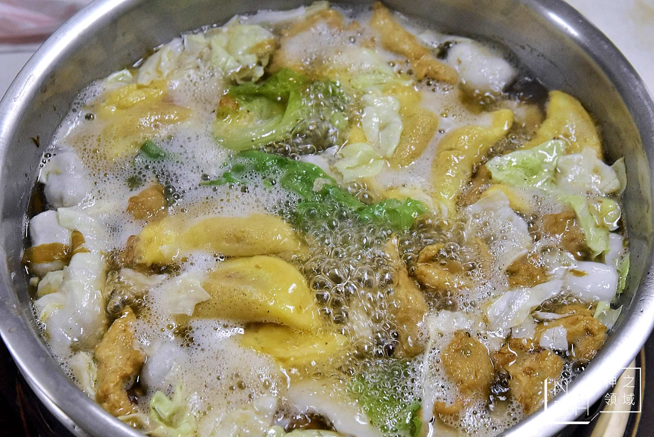 味味香火鍋,高雄宵夜推薦,高雄火鍋推薦,鹽埕區美食,高雄宵夜推薦味味香火鍋