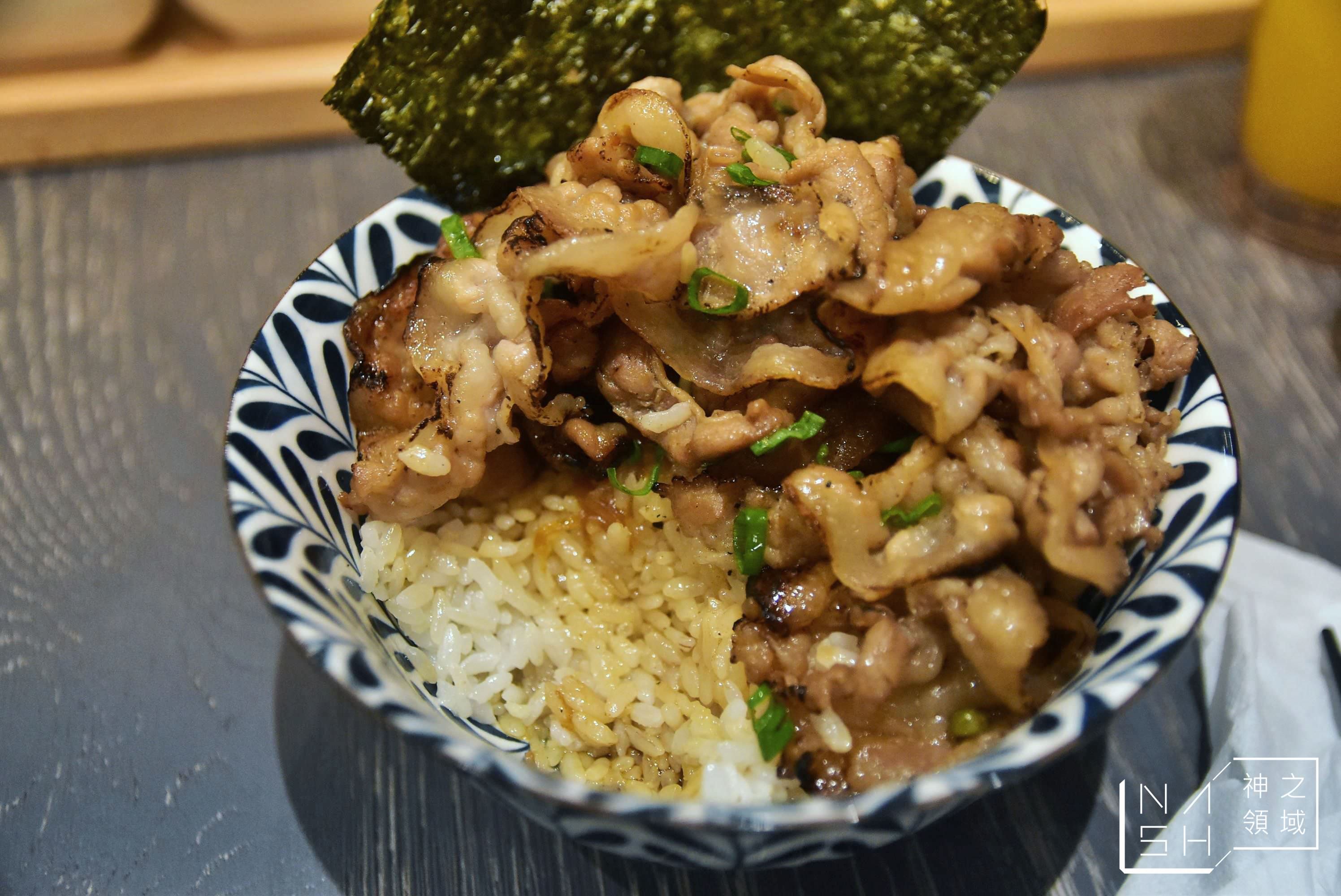 牛丁次郎坊,高雄燒肉丼飯推薦,高雄牛丁次郎