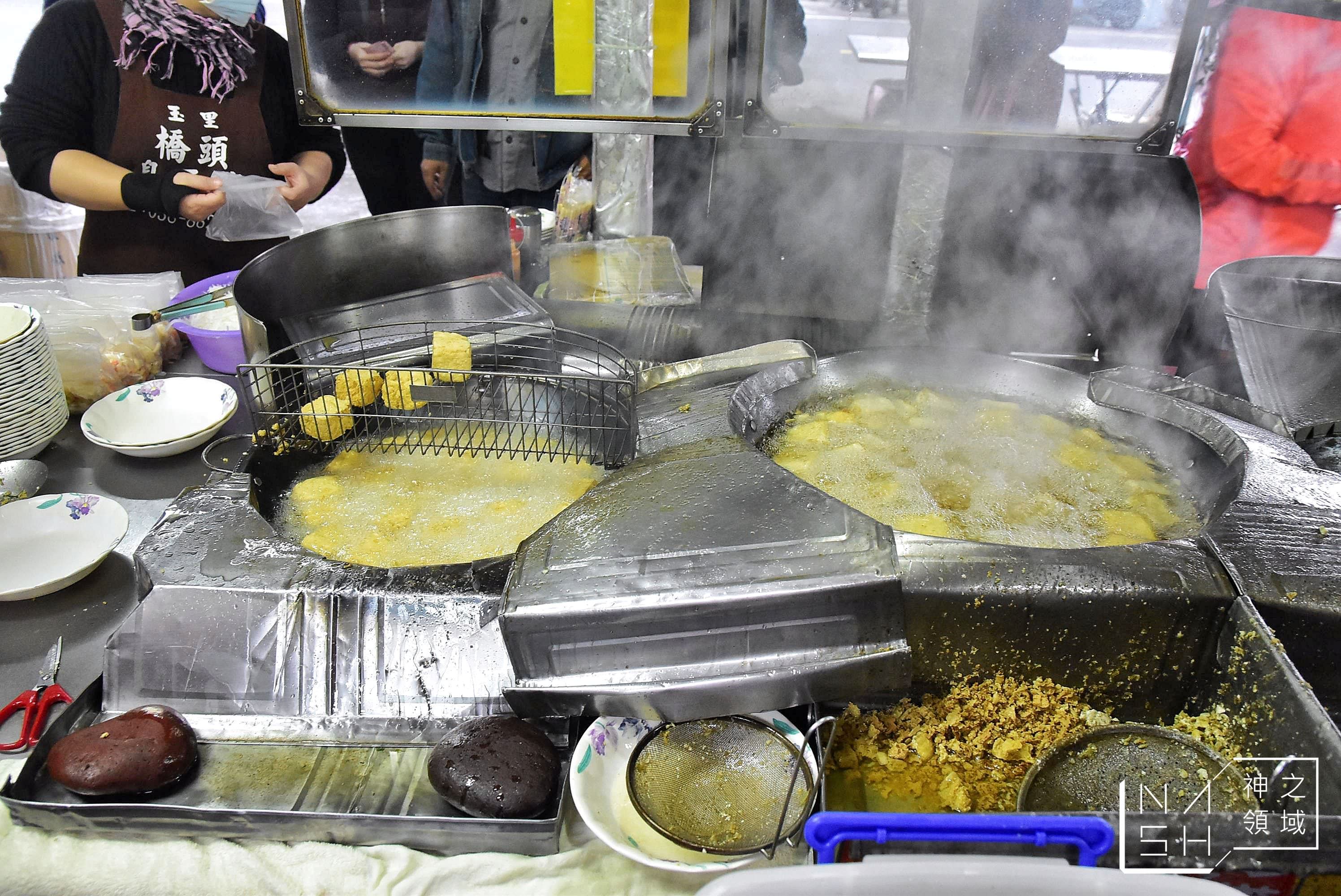 玉里橋頭臭豆腐花蓮店
