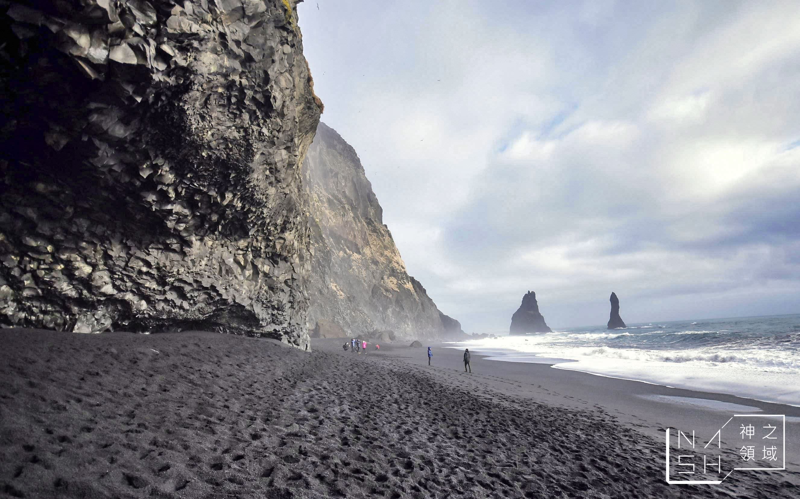 Reynisfjara Beach,冰島自由行環島景點推薦,冰島自助景點推薦,黑沙灘