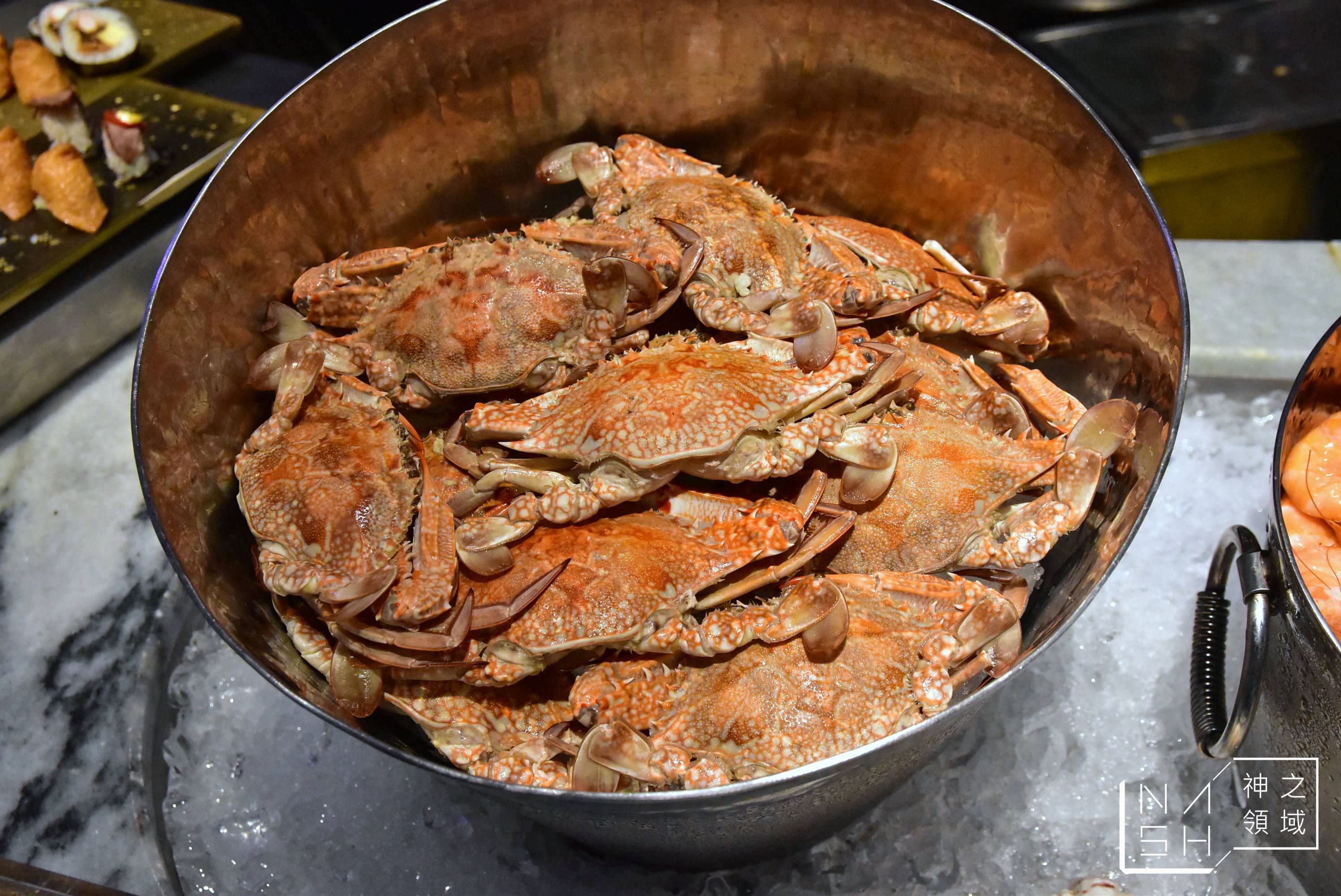 饗饗