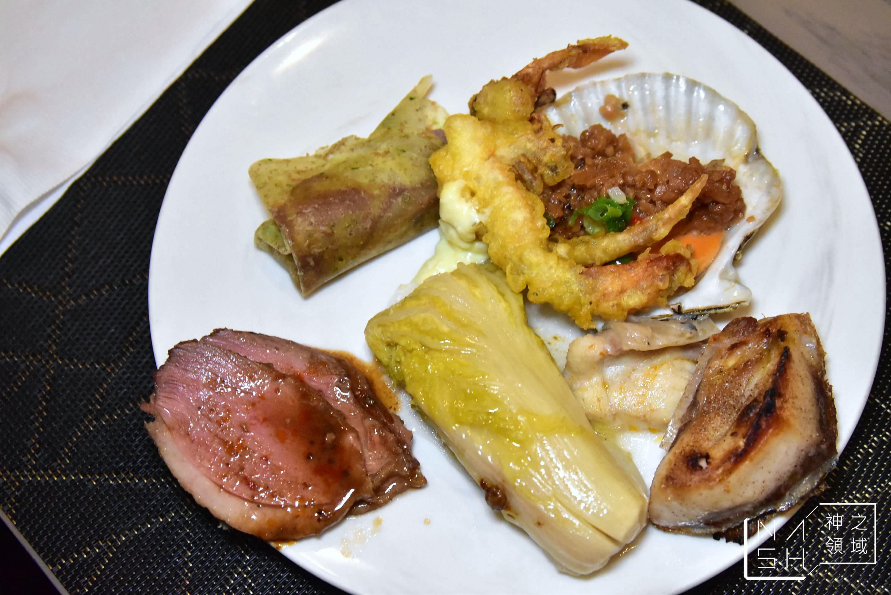 饗饗