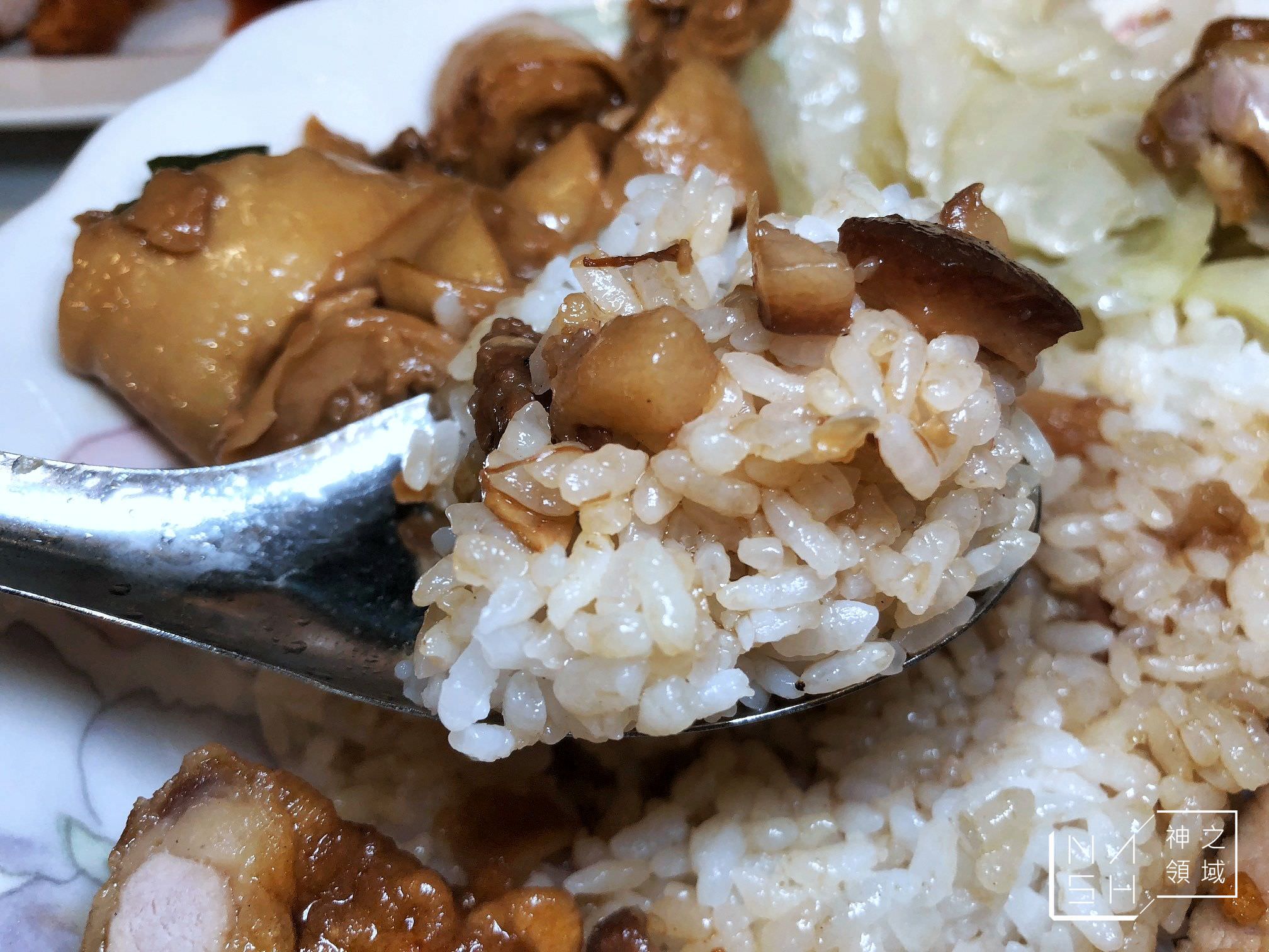 台北橋頭魯肉飯