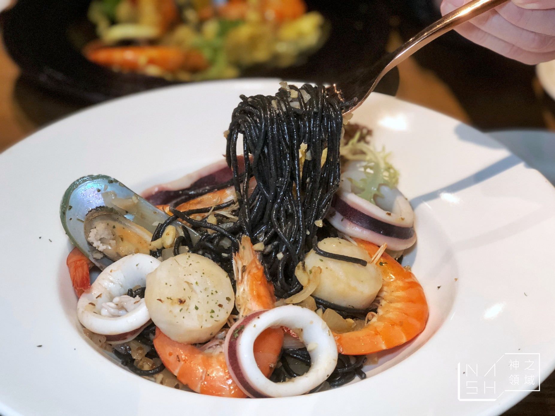 義食光