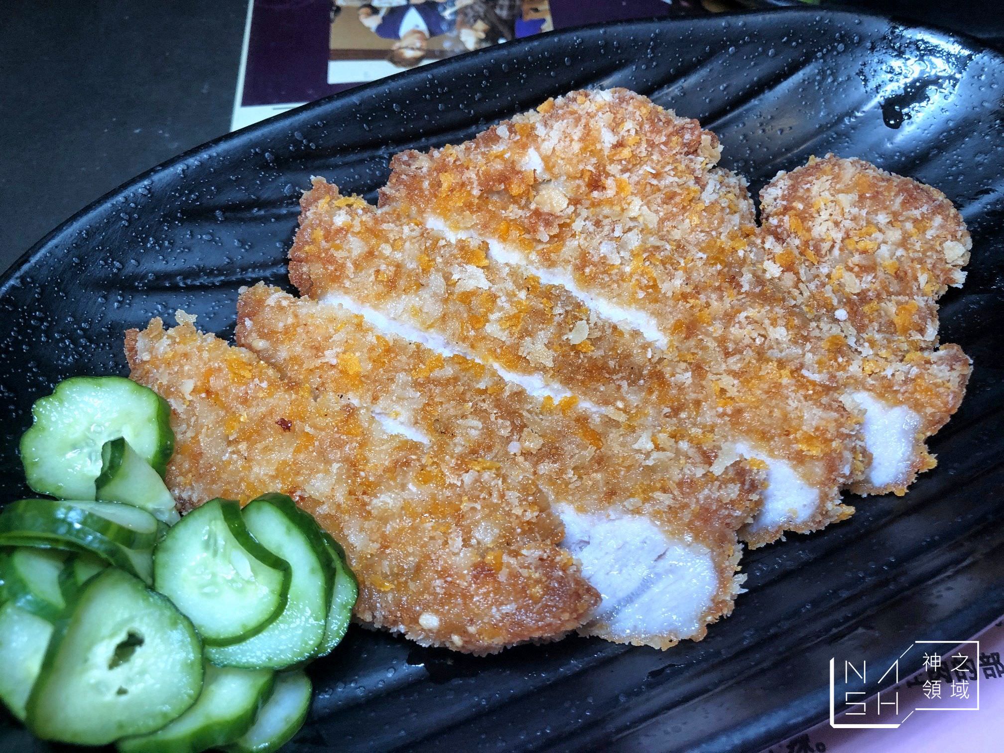 桃花源牛肉麵館