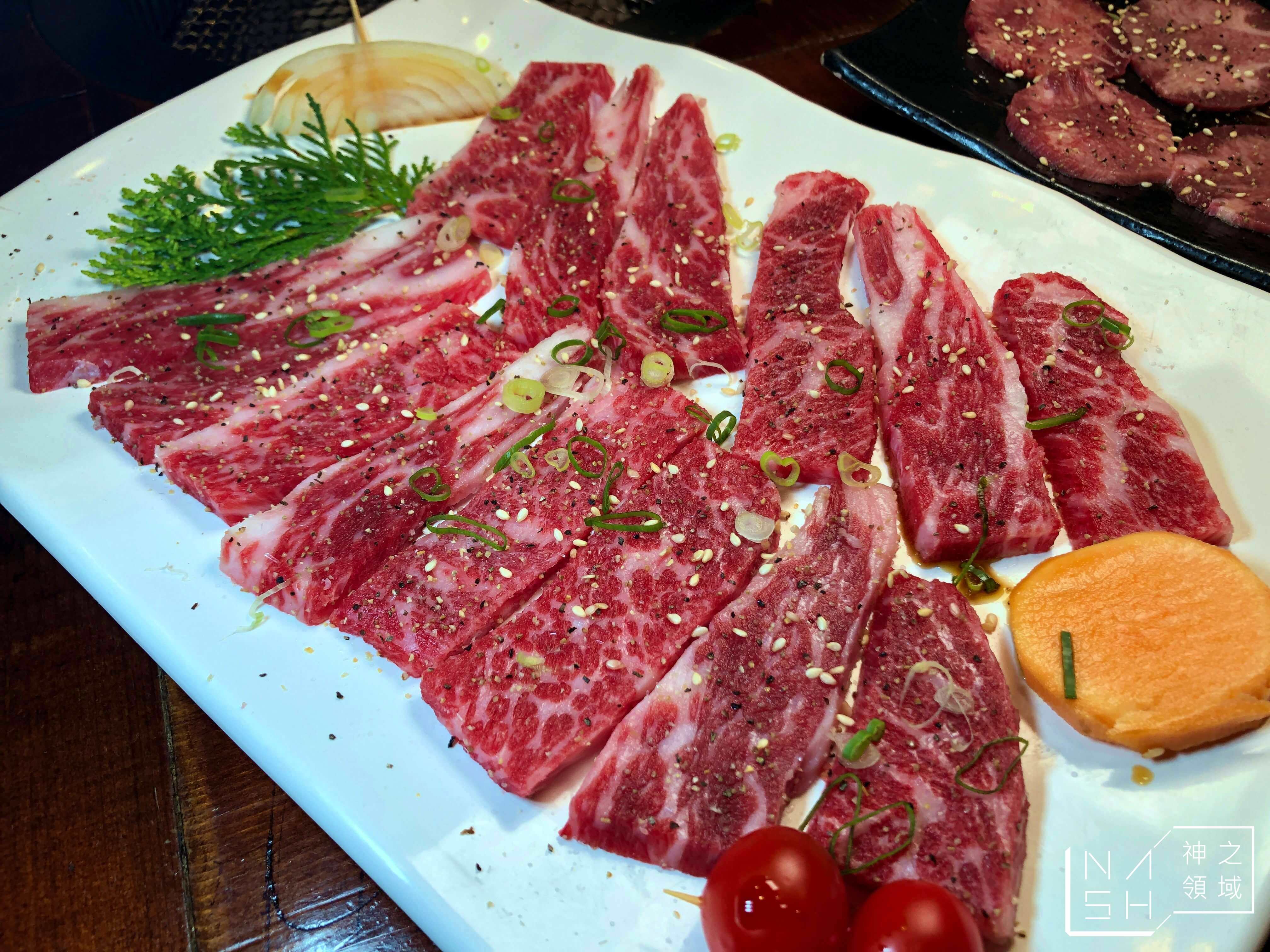 玉須龍炭火燒肉