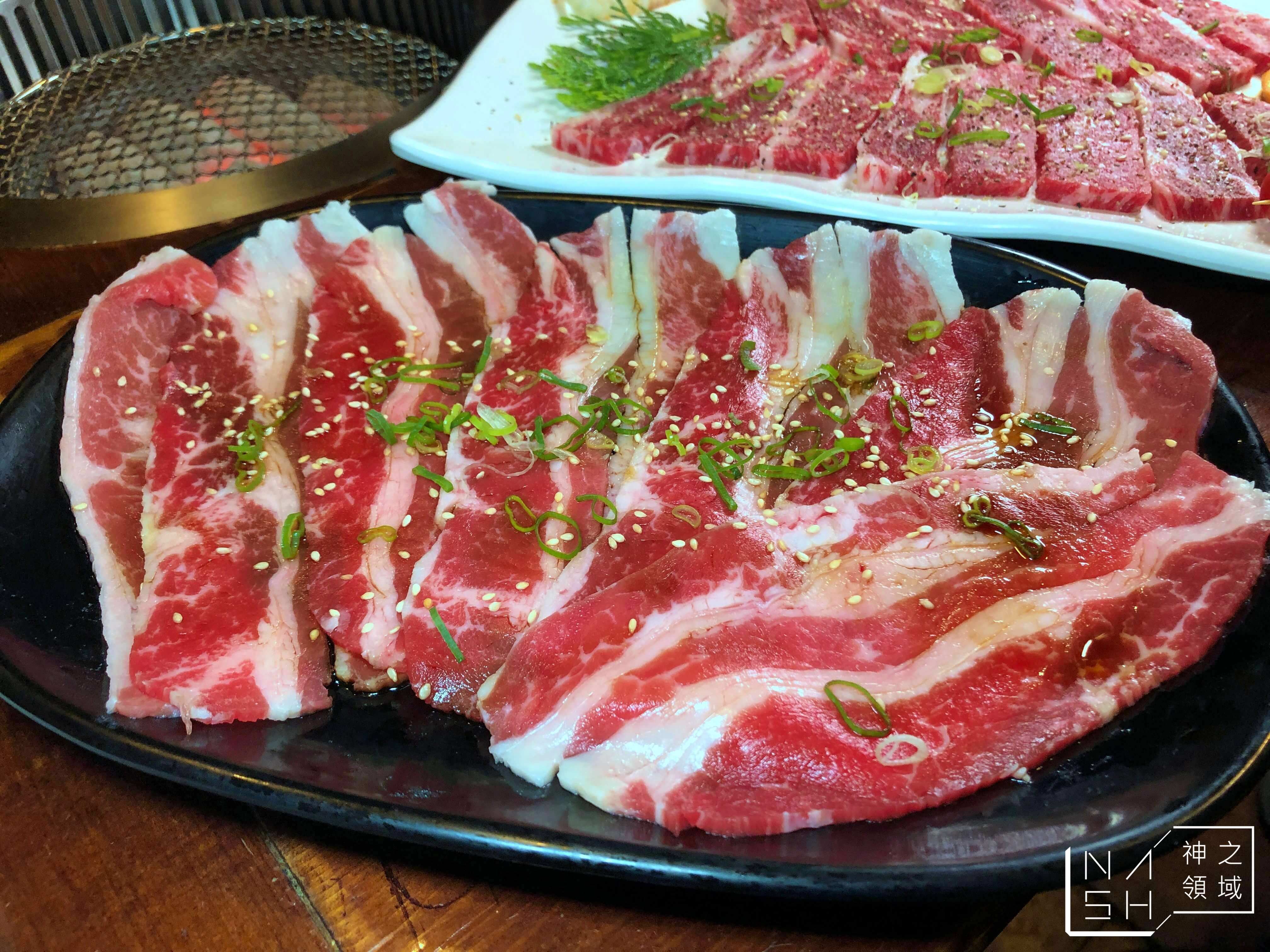 玉須龍炭火燒肉