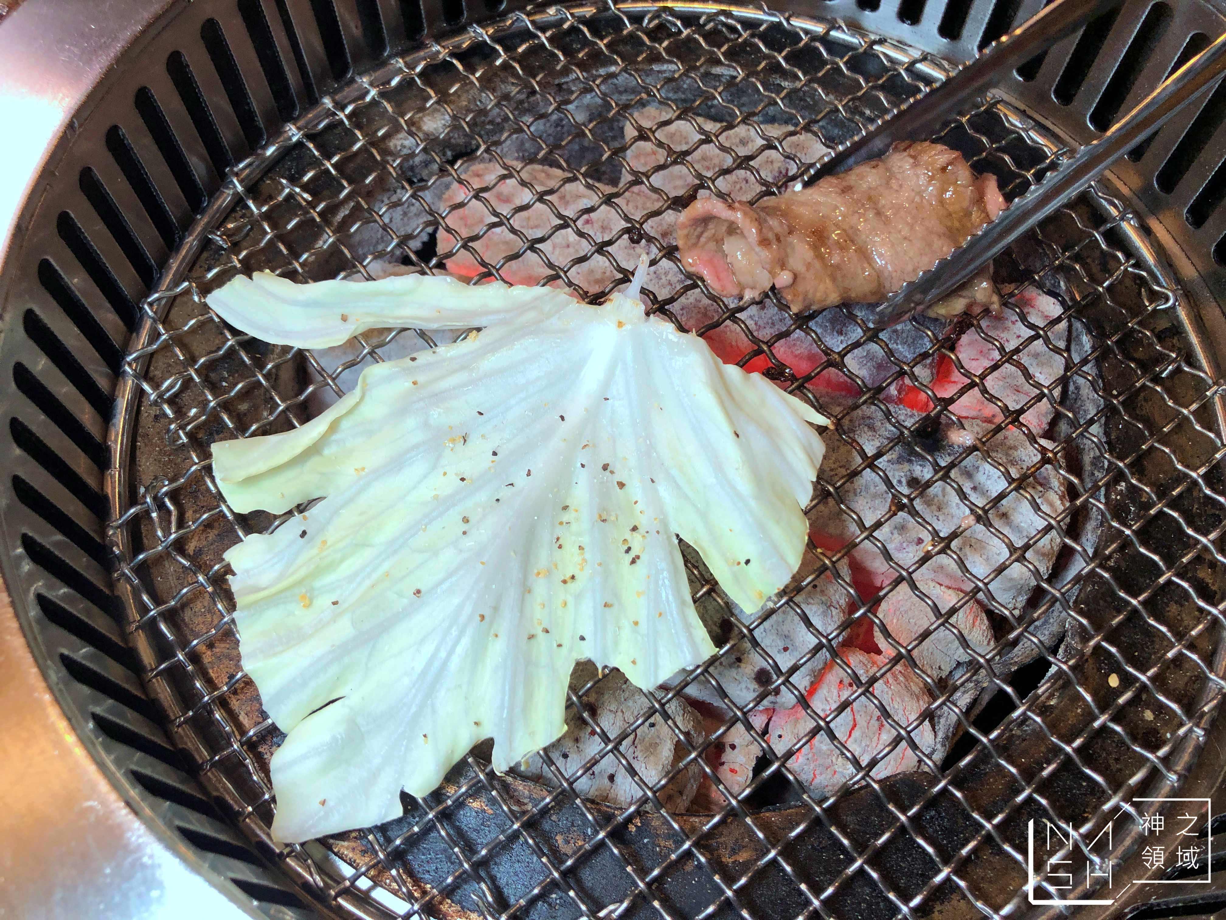玉須龍炭火燒肉