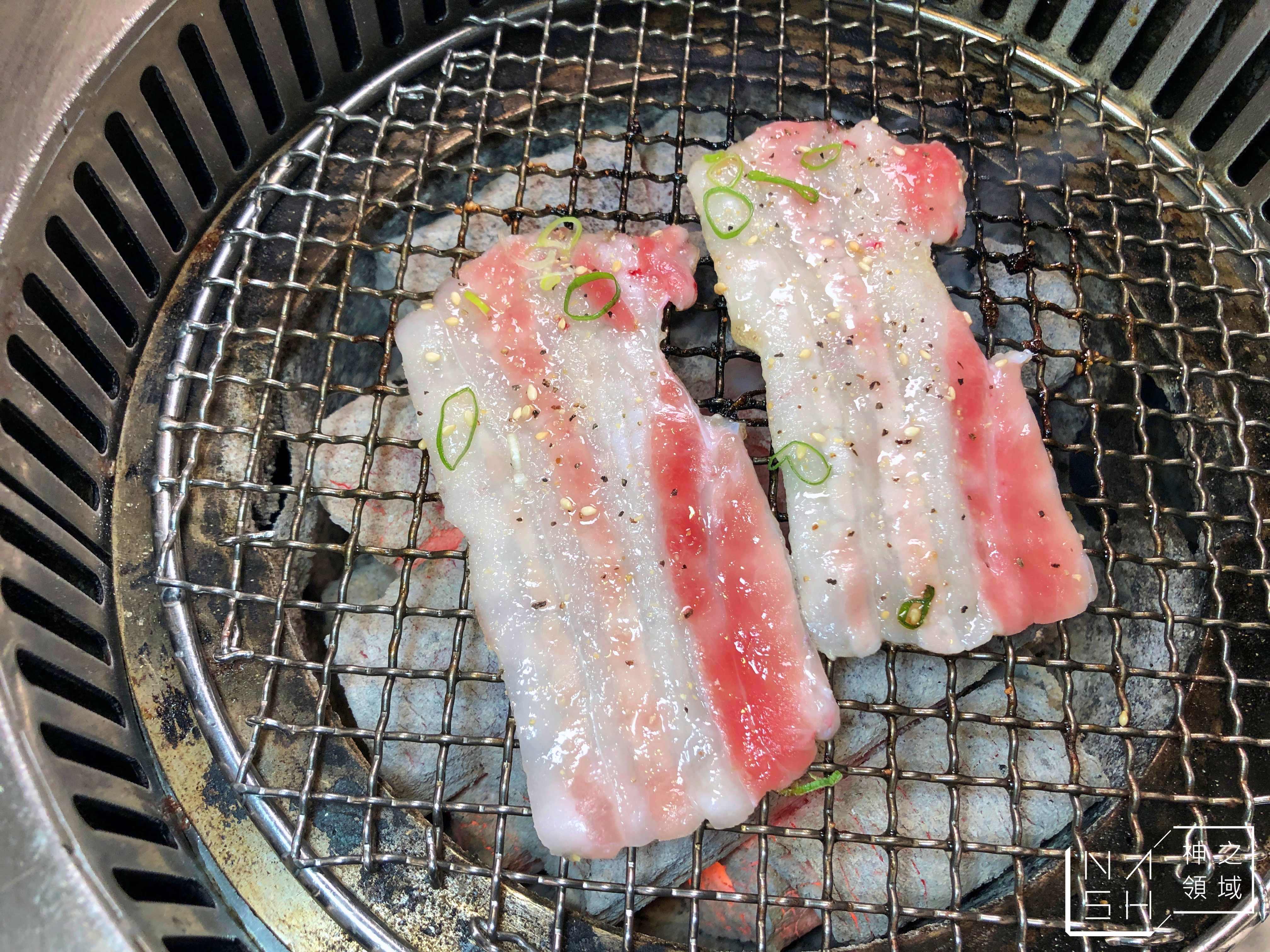 玉須龍炭火燒肉