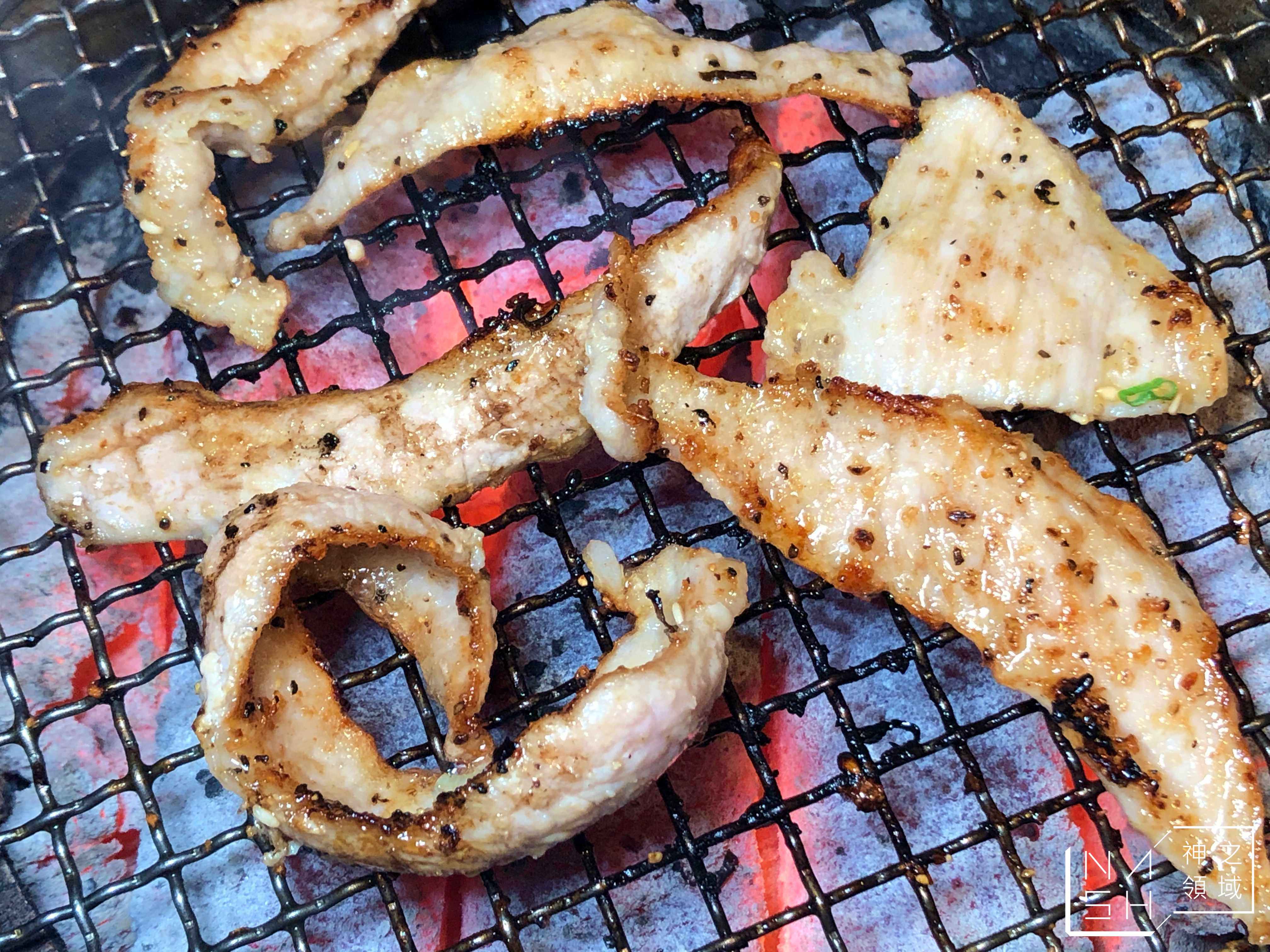 玉須龍炭火燒肉