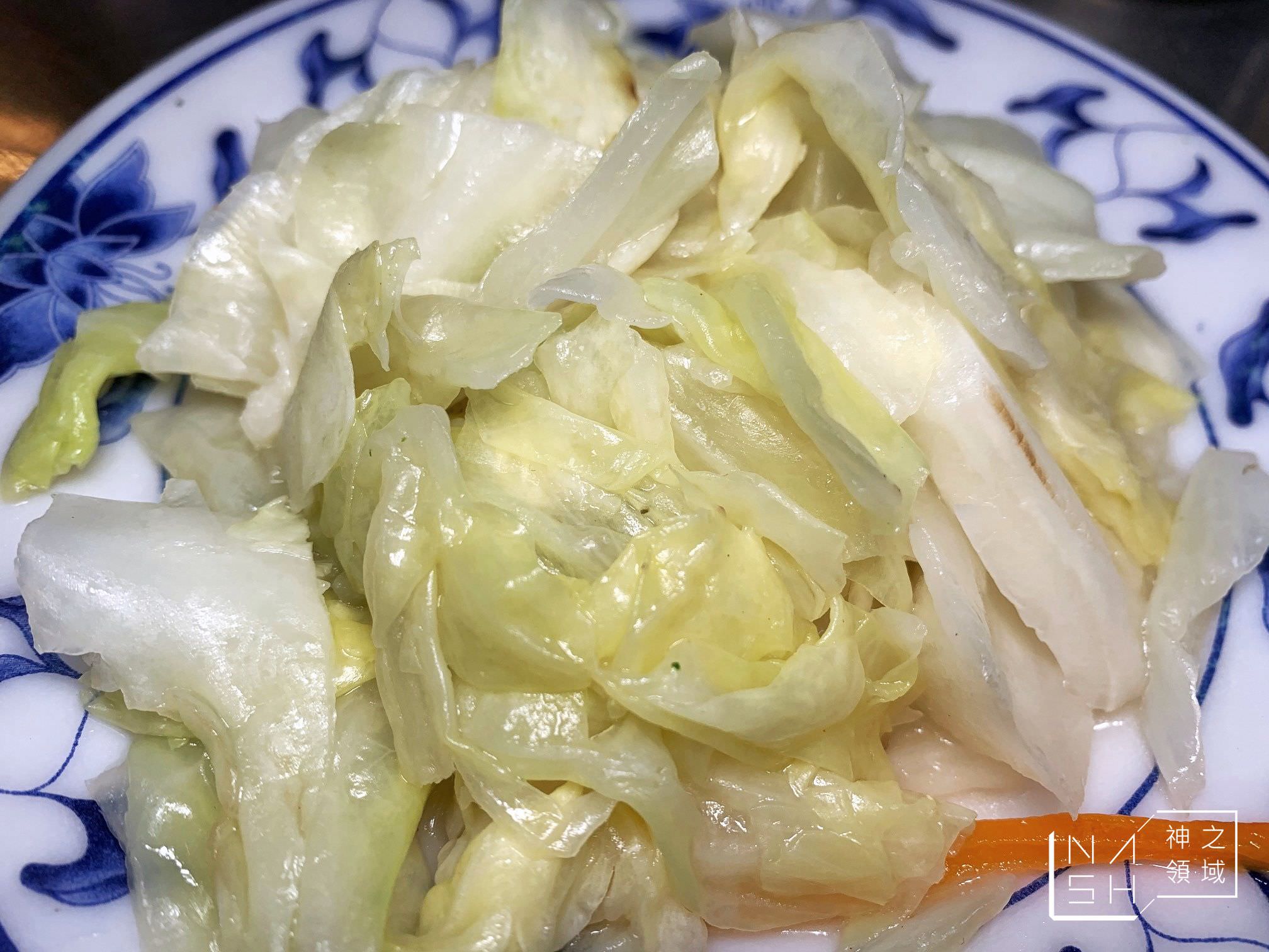 梁記嘉義雞肉飯