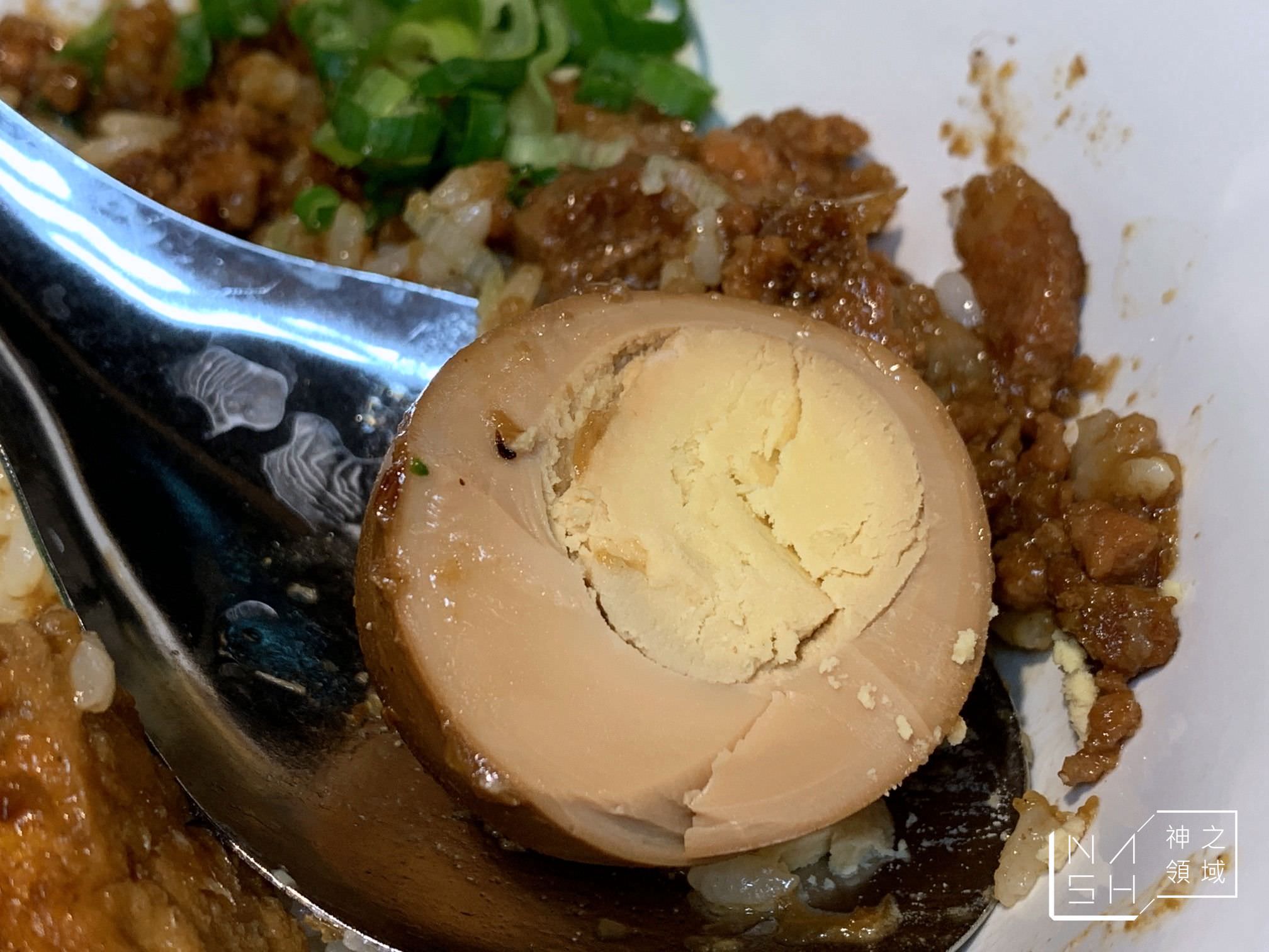 桃園機場第二航廈美食