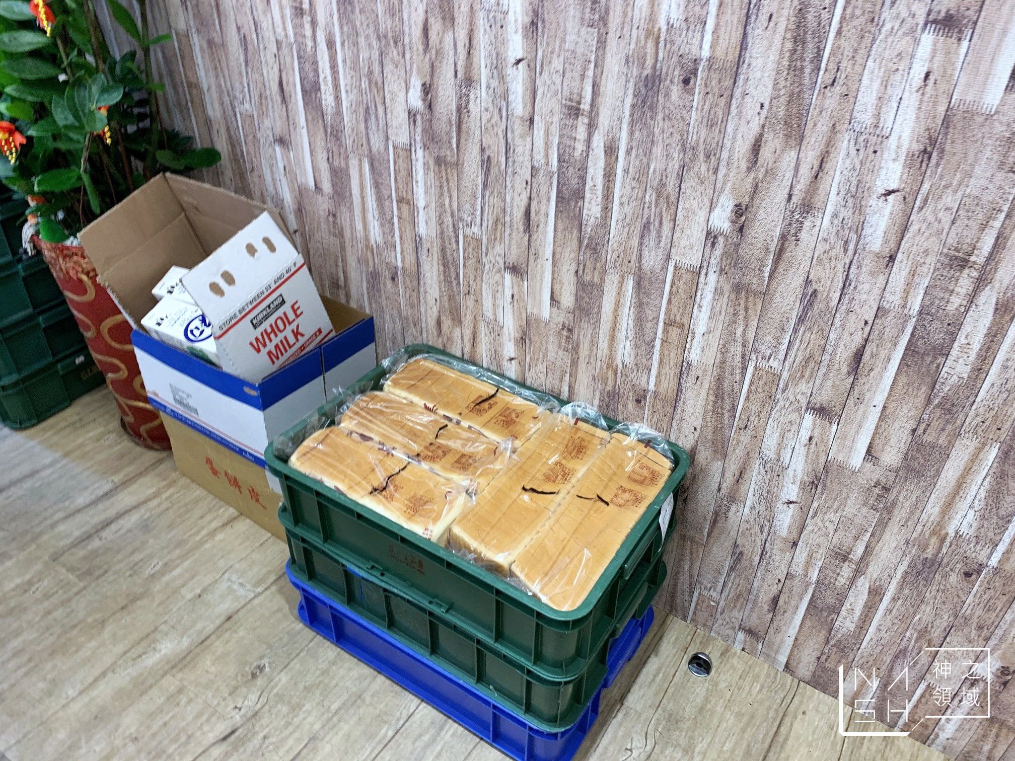 朝露炭烤土司