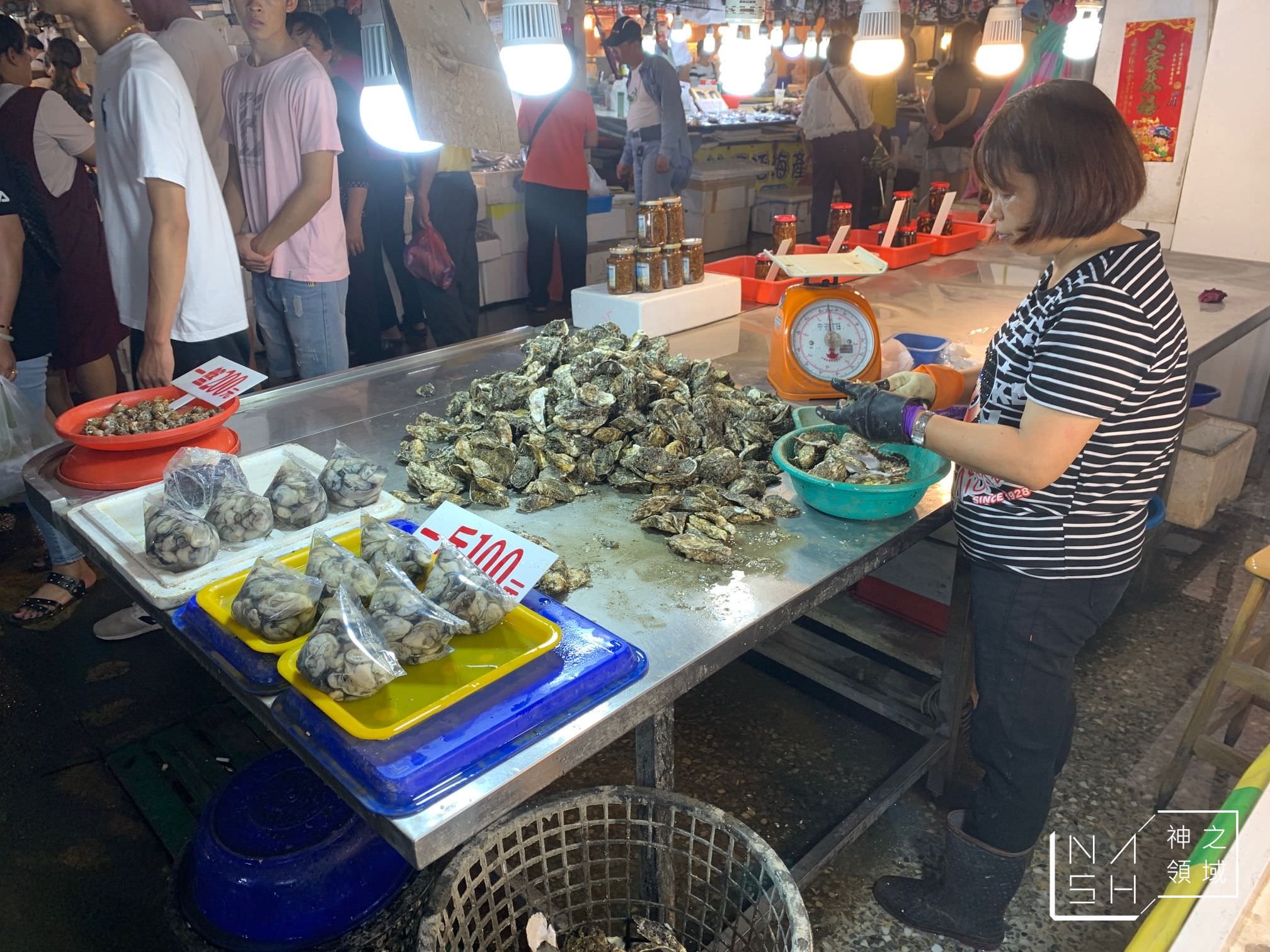 布袋港觀光漁市