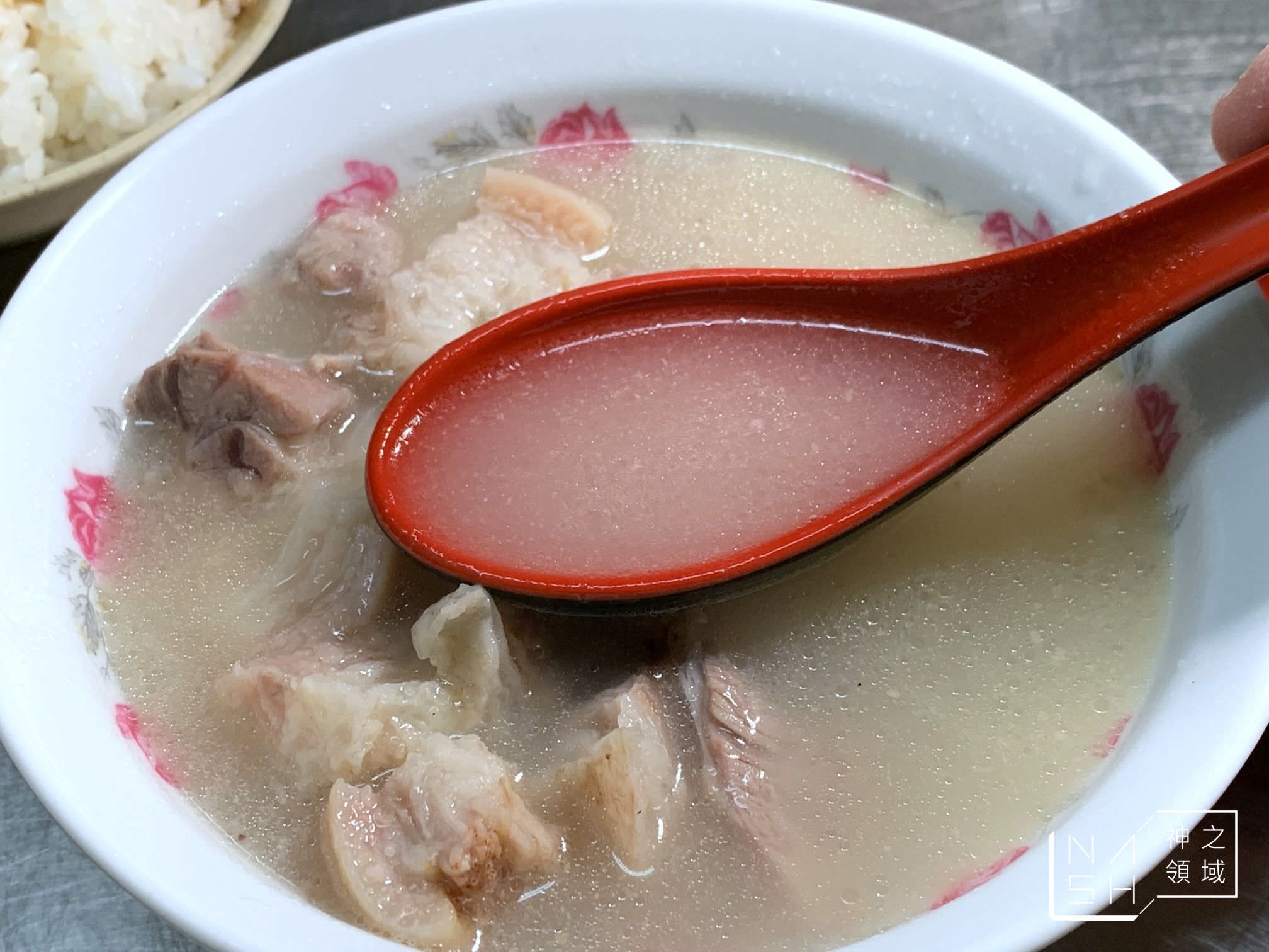 林家原汁豬腳