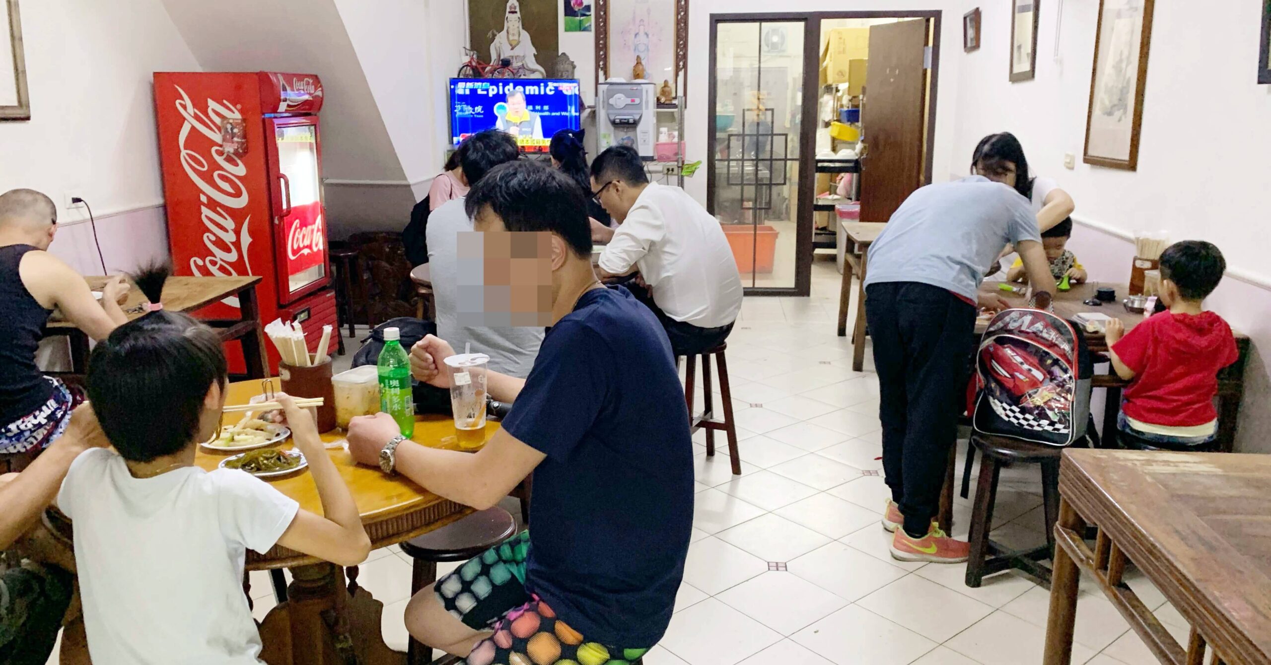芝山岩牛肉麵|士林美食推薦-在地人在吃 牛肉大塊又便宜 (菜單)
