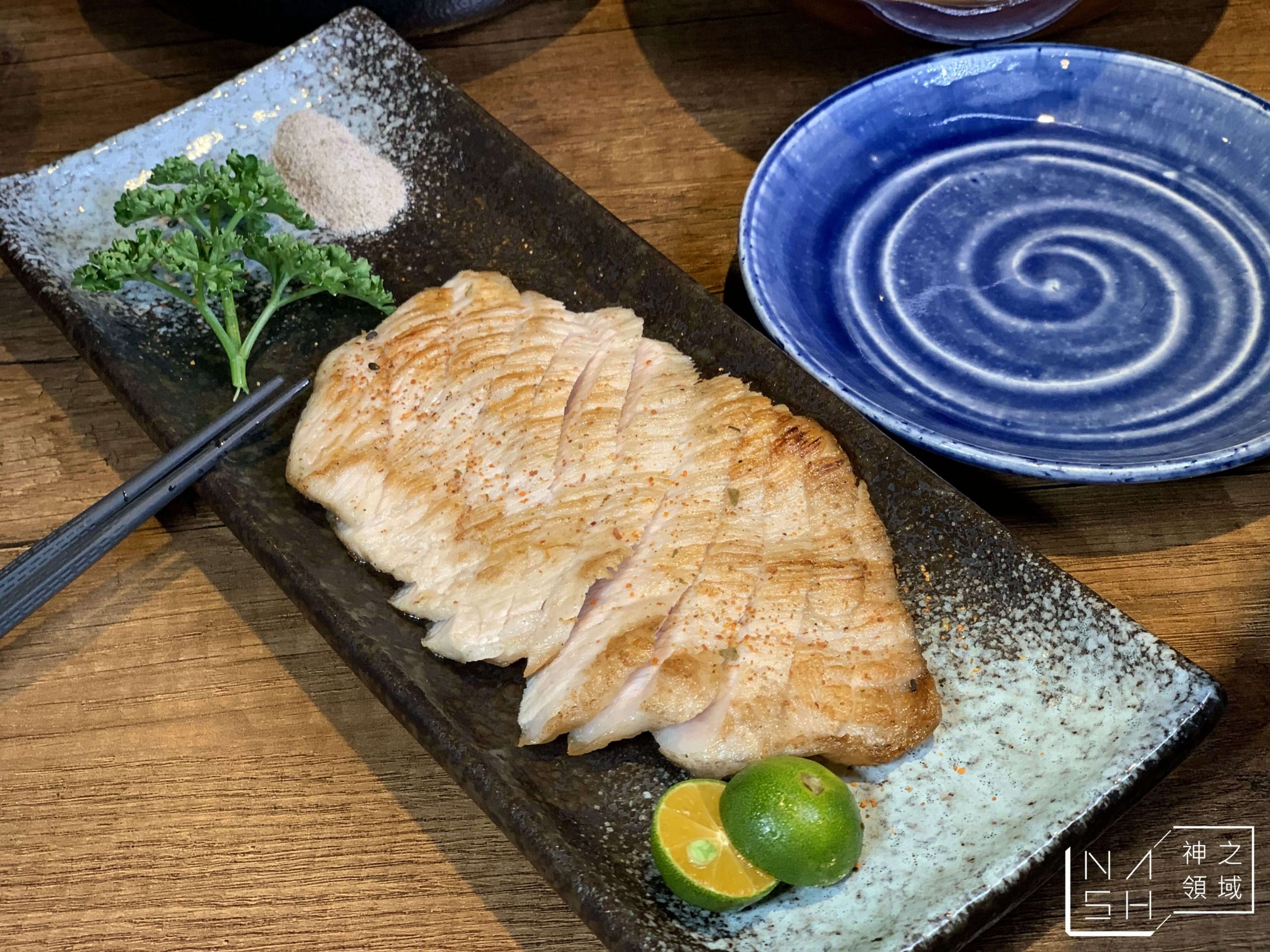 熾小串