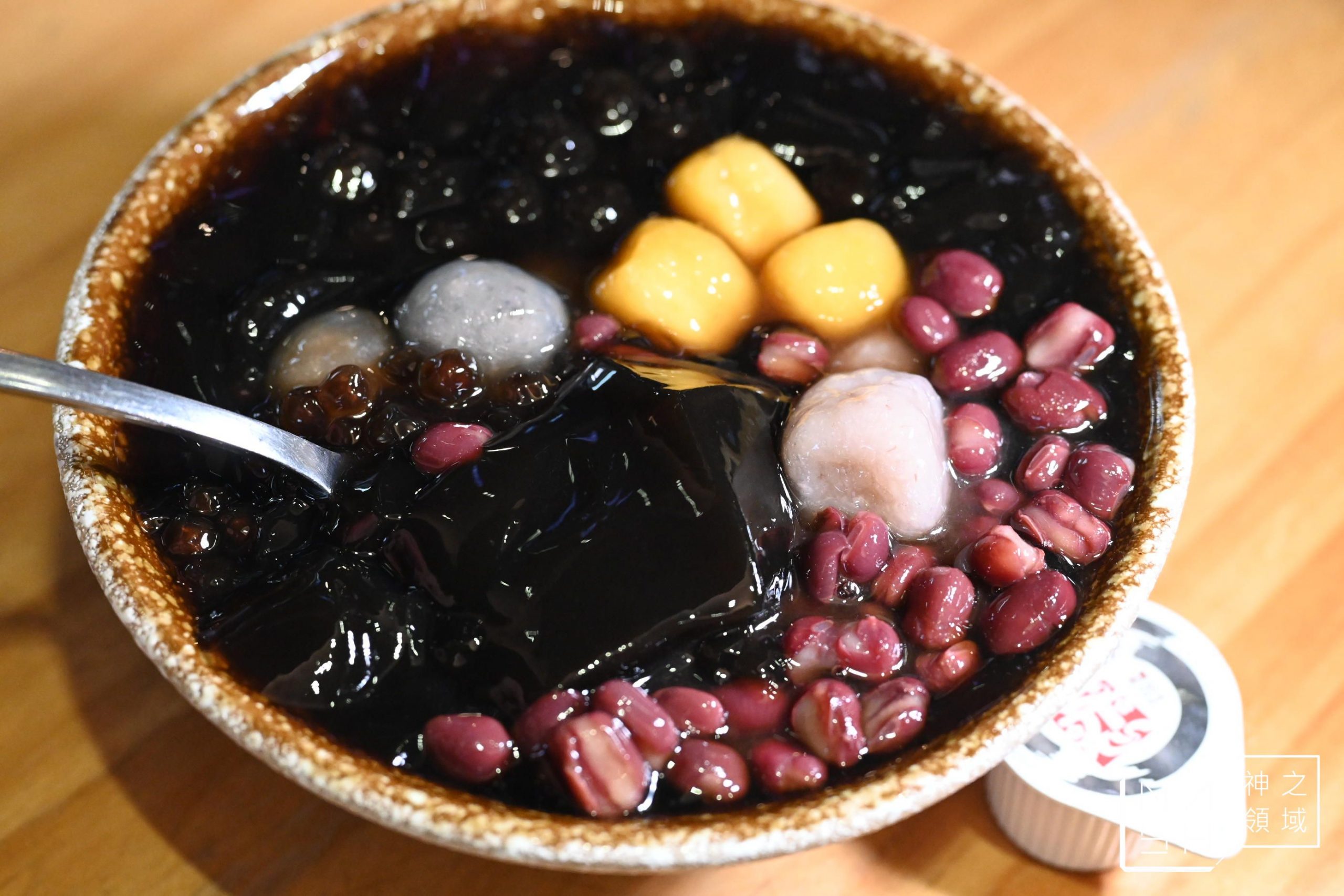 台南東區焦糖煉乳包心粉圓