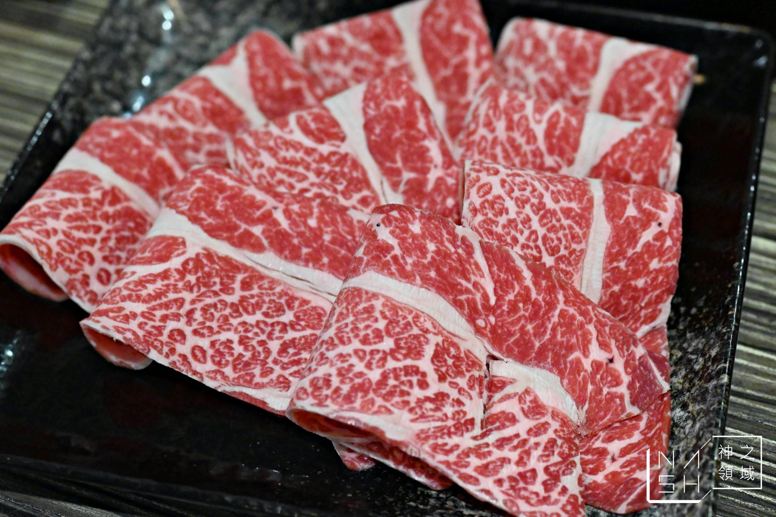 麻神麻辣火鍋