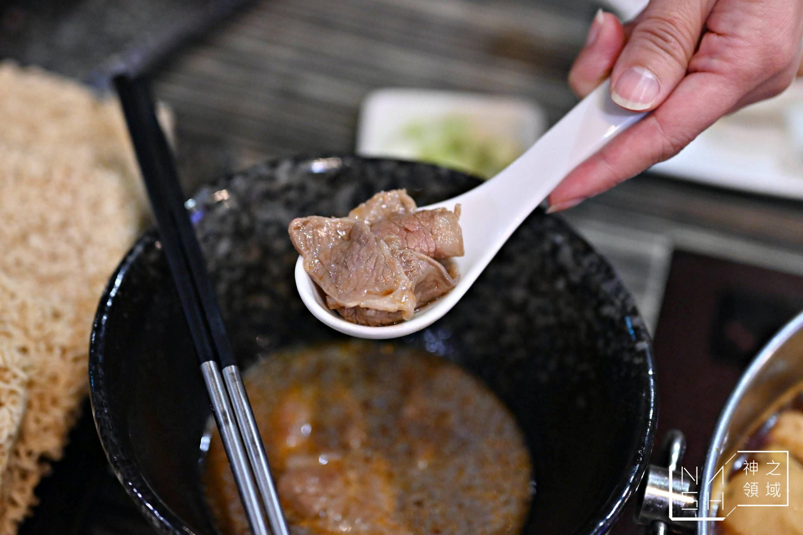 麻神麻辣火鍋