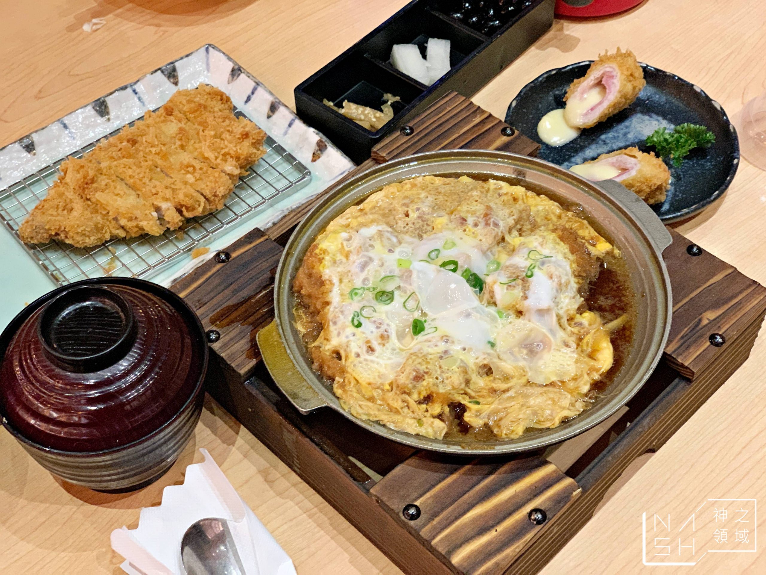 勝博殿