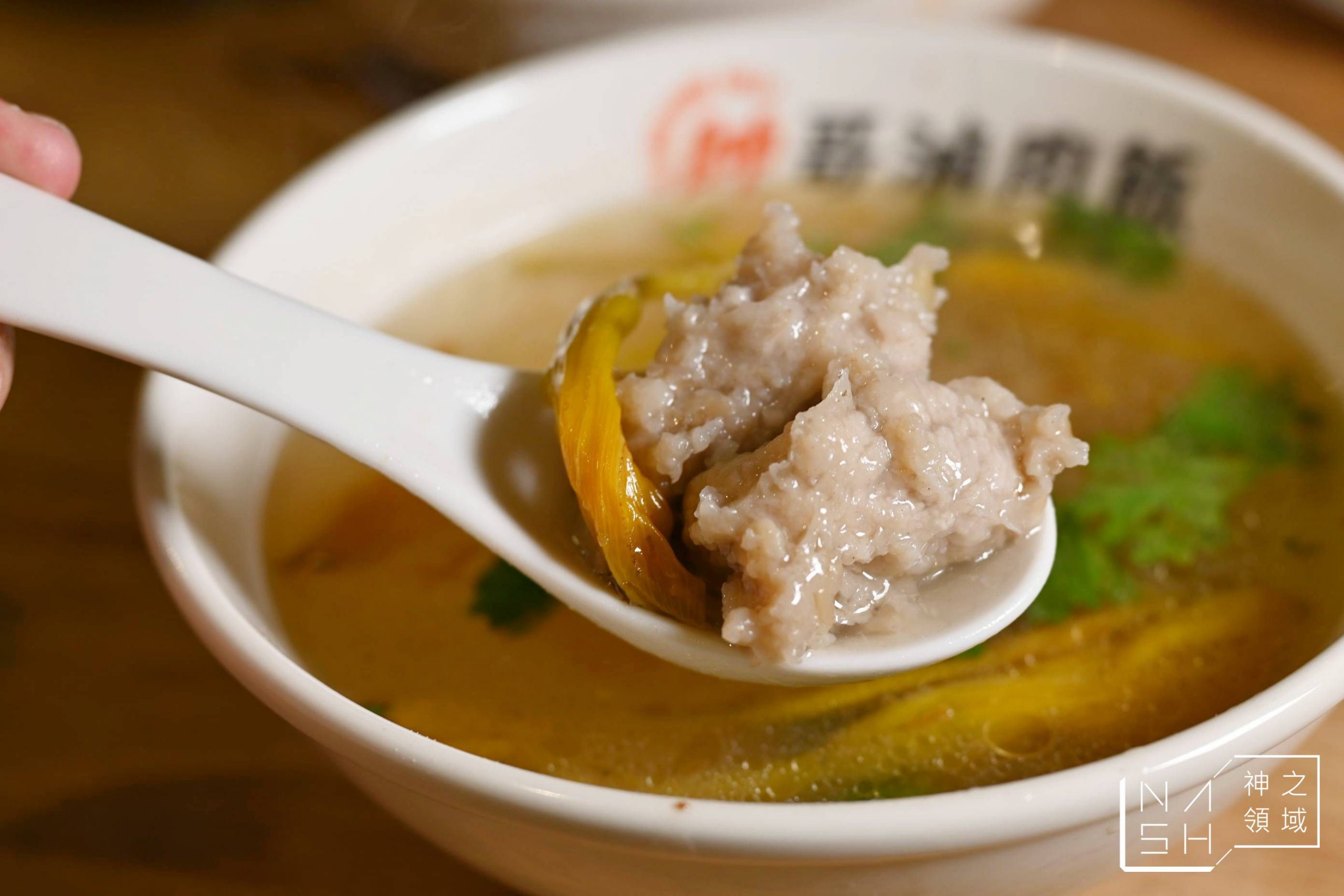帥哥滷肉飯