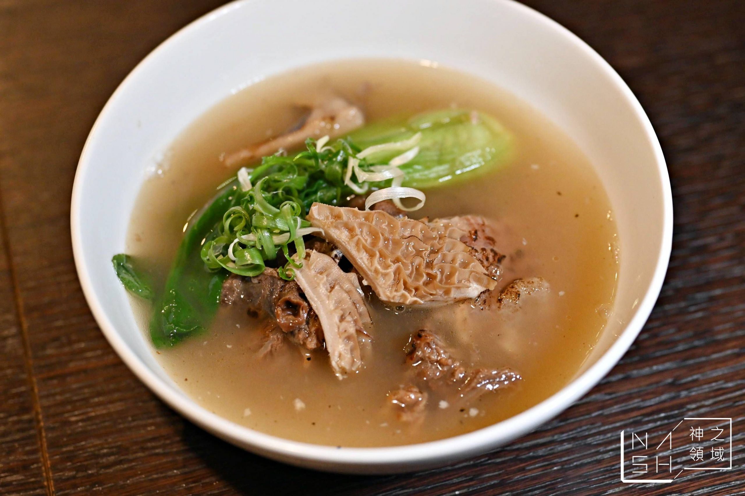 頂焰精肉小酒館