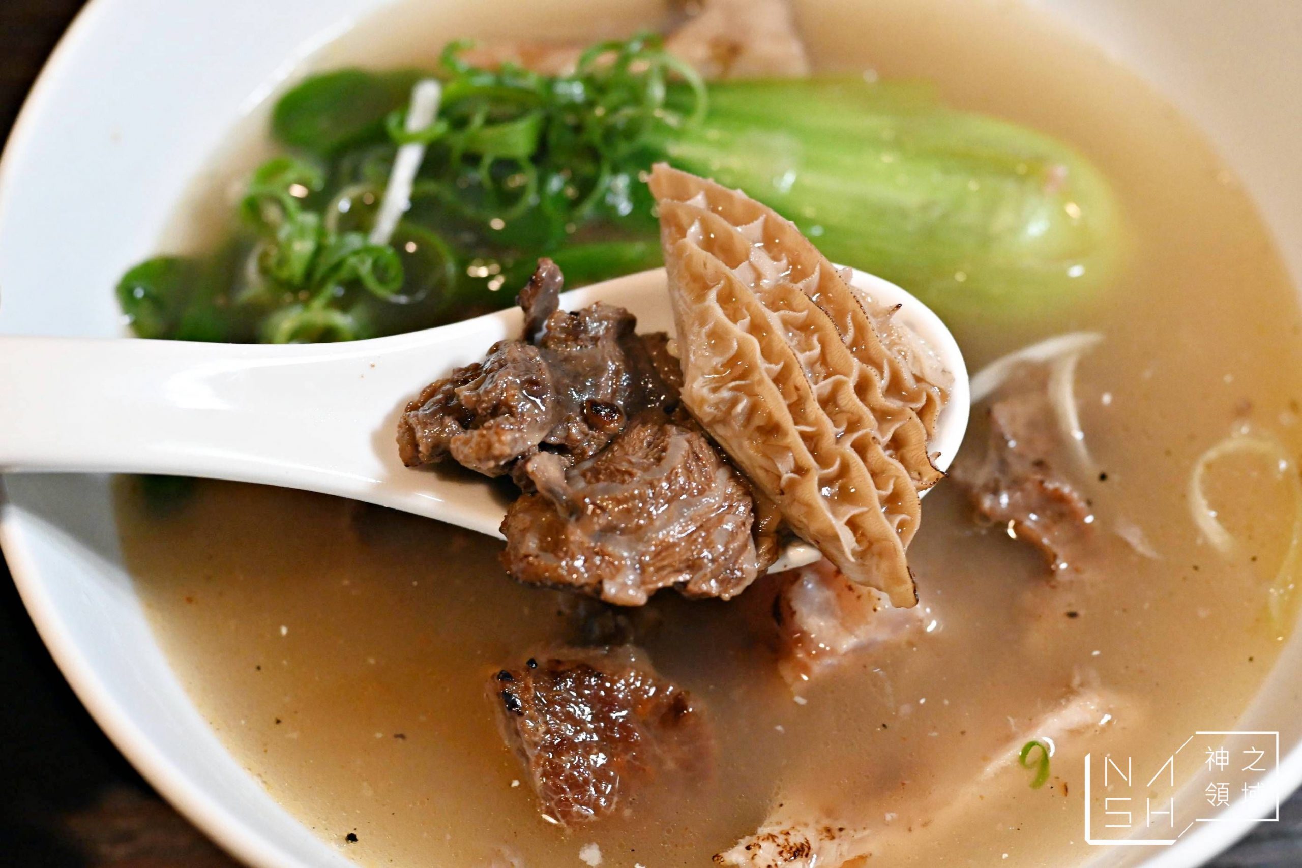 頂焰精肉小酒館