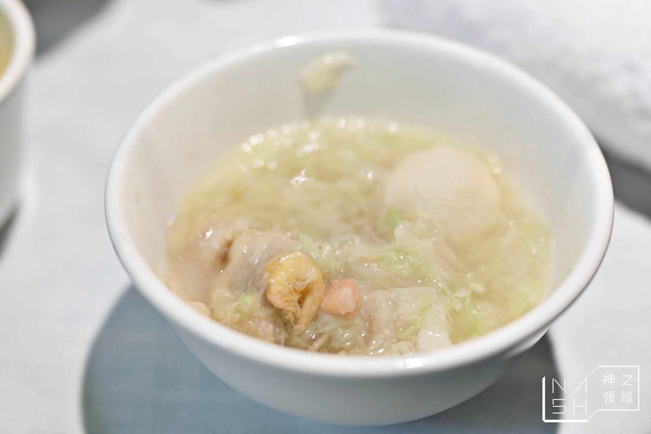 圍爐酸菜白肉火鍋