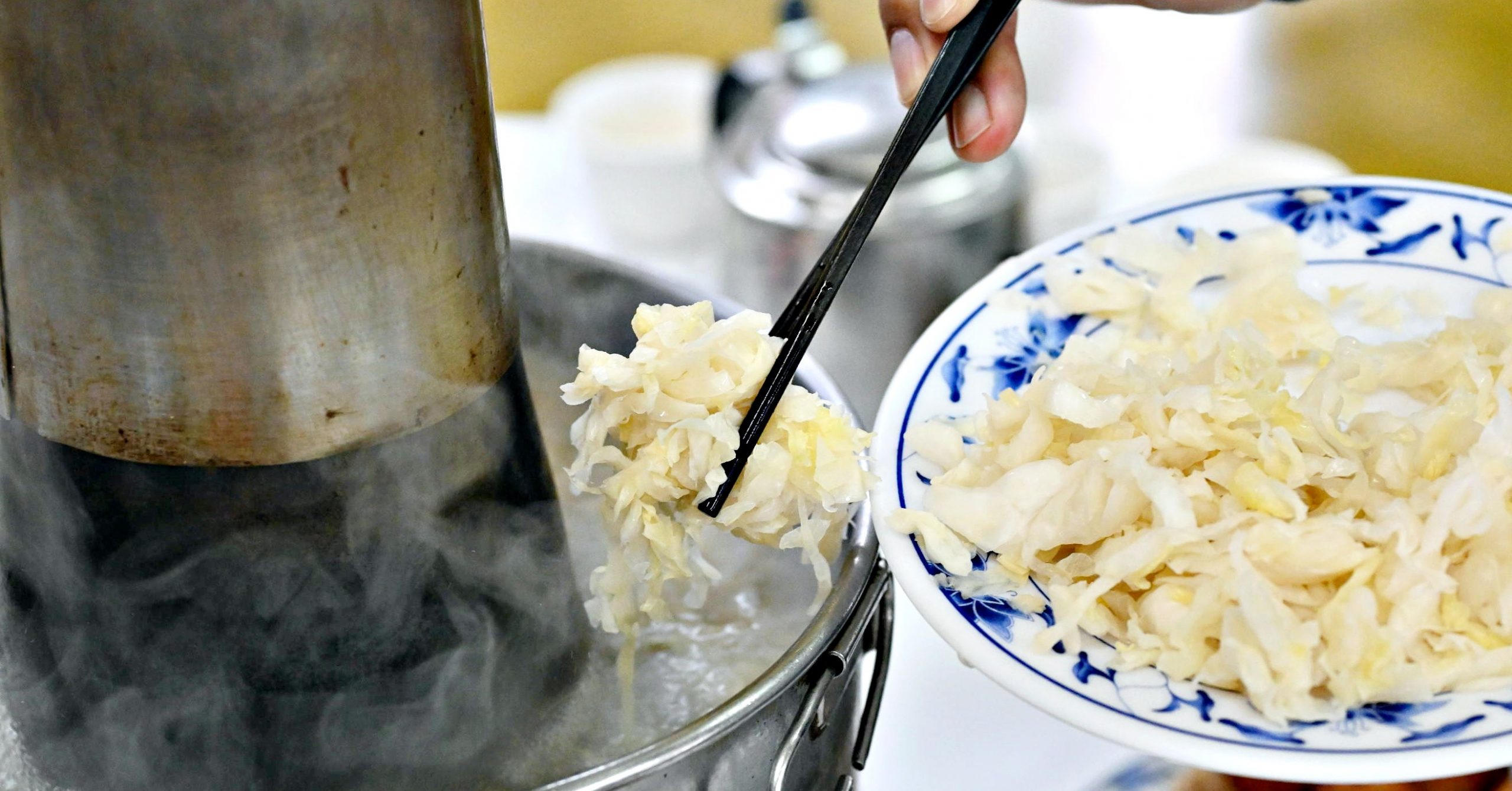台電勵進酸菜白肉鍋