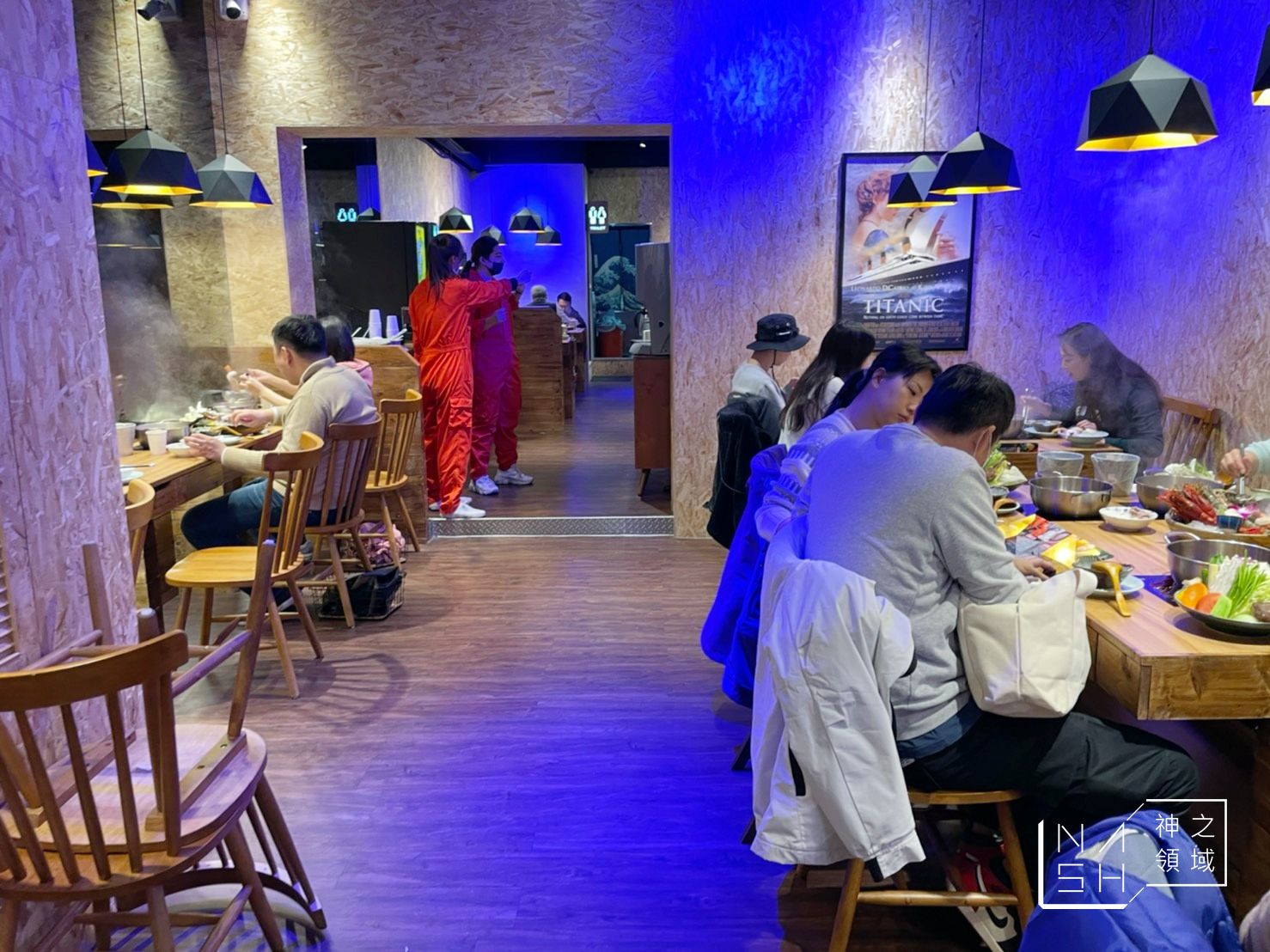 小海水產蘆洲店