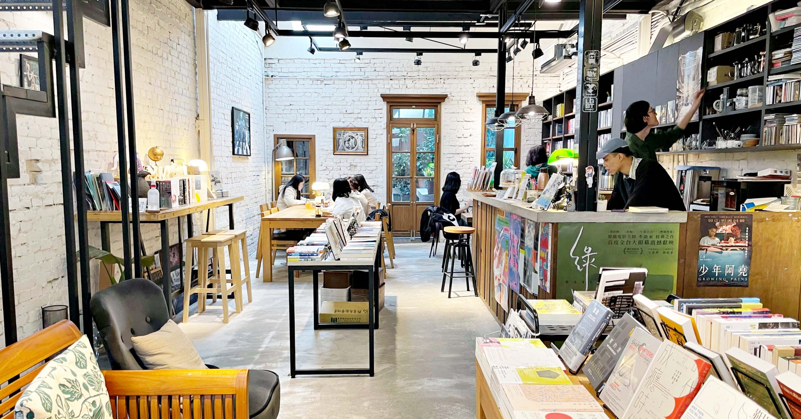 【中山站咖啡廳】浮光書店Books/Cafe 隱藏老宅中的文青書屋 (菜單)