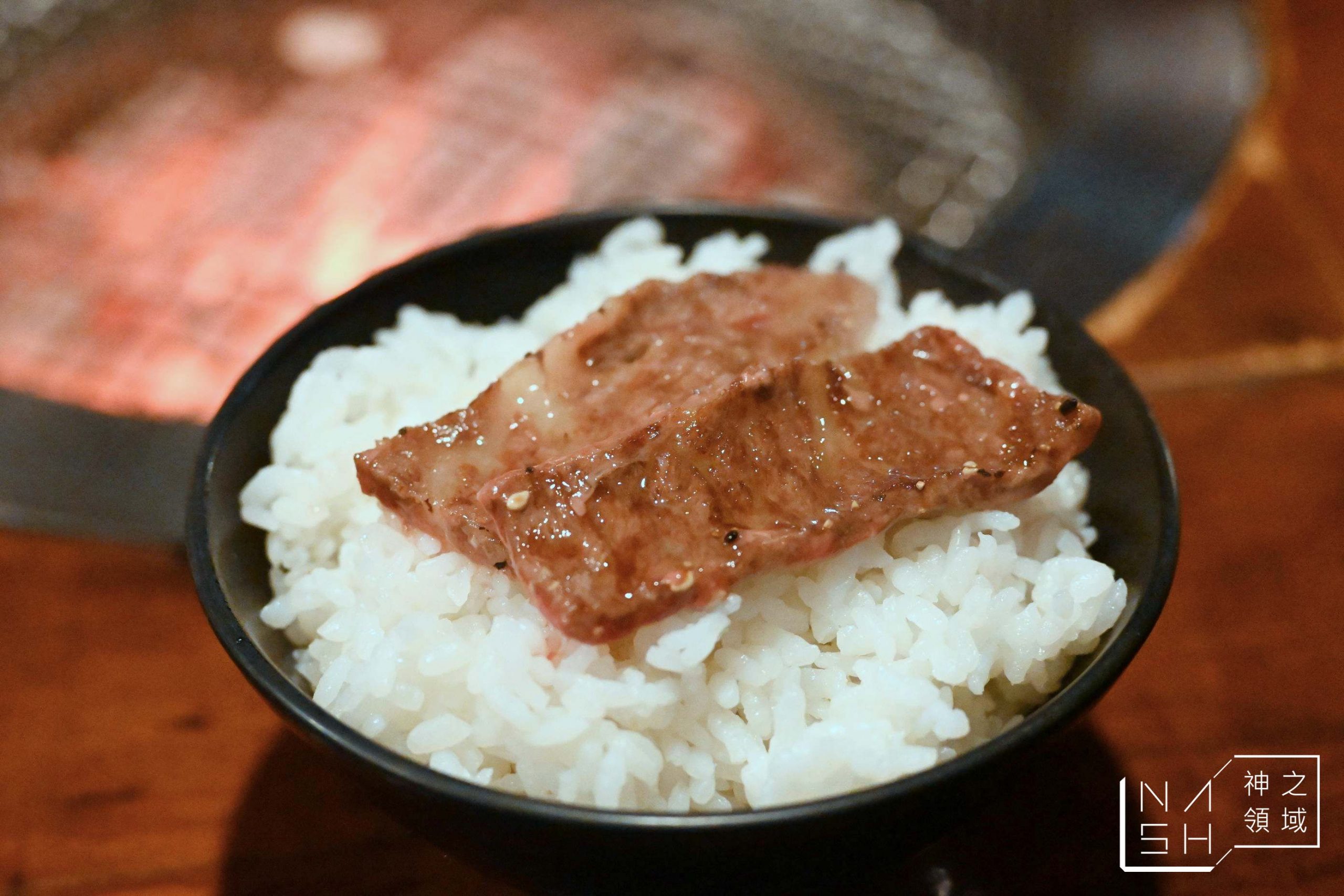 玉須龍炭火燒肉