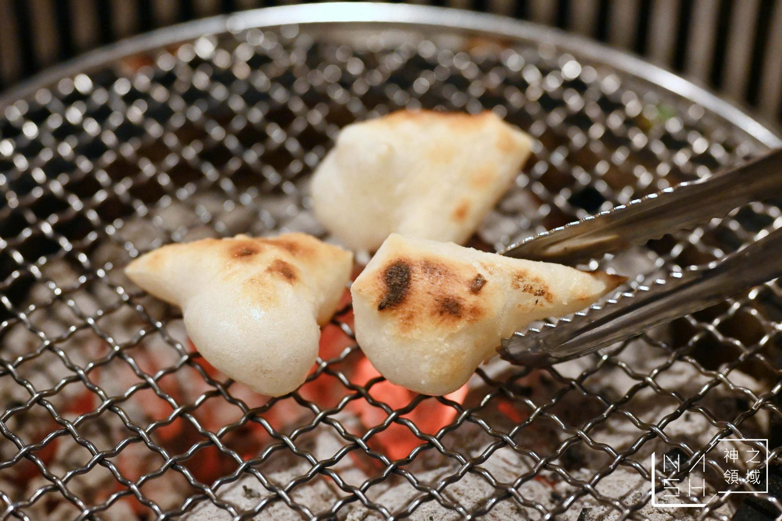玉須龍炭火燒肉
