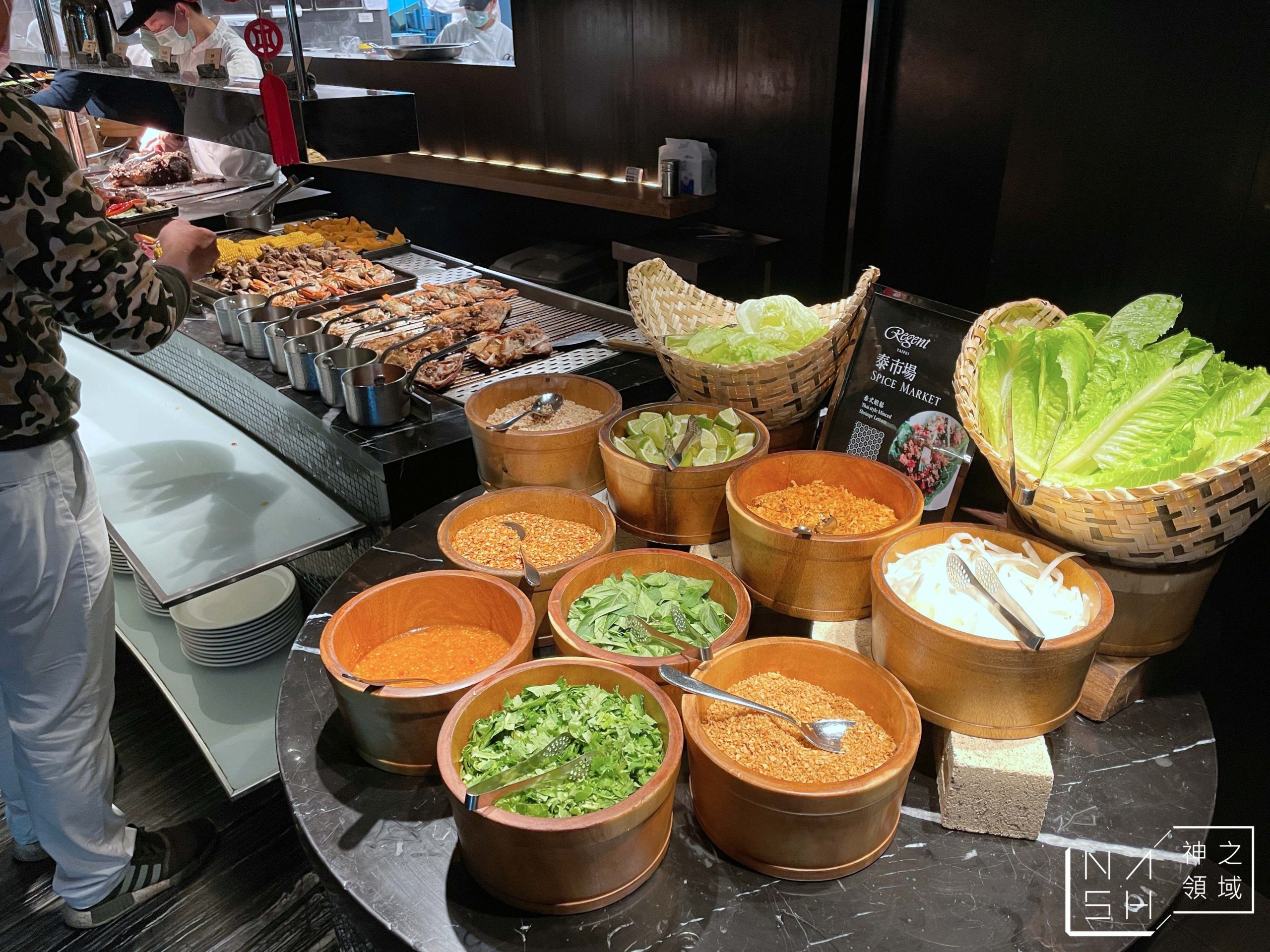 晶華自助餐