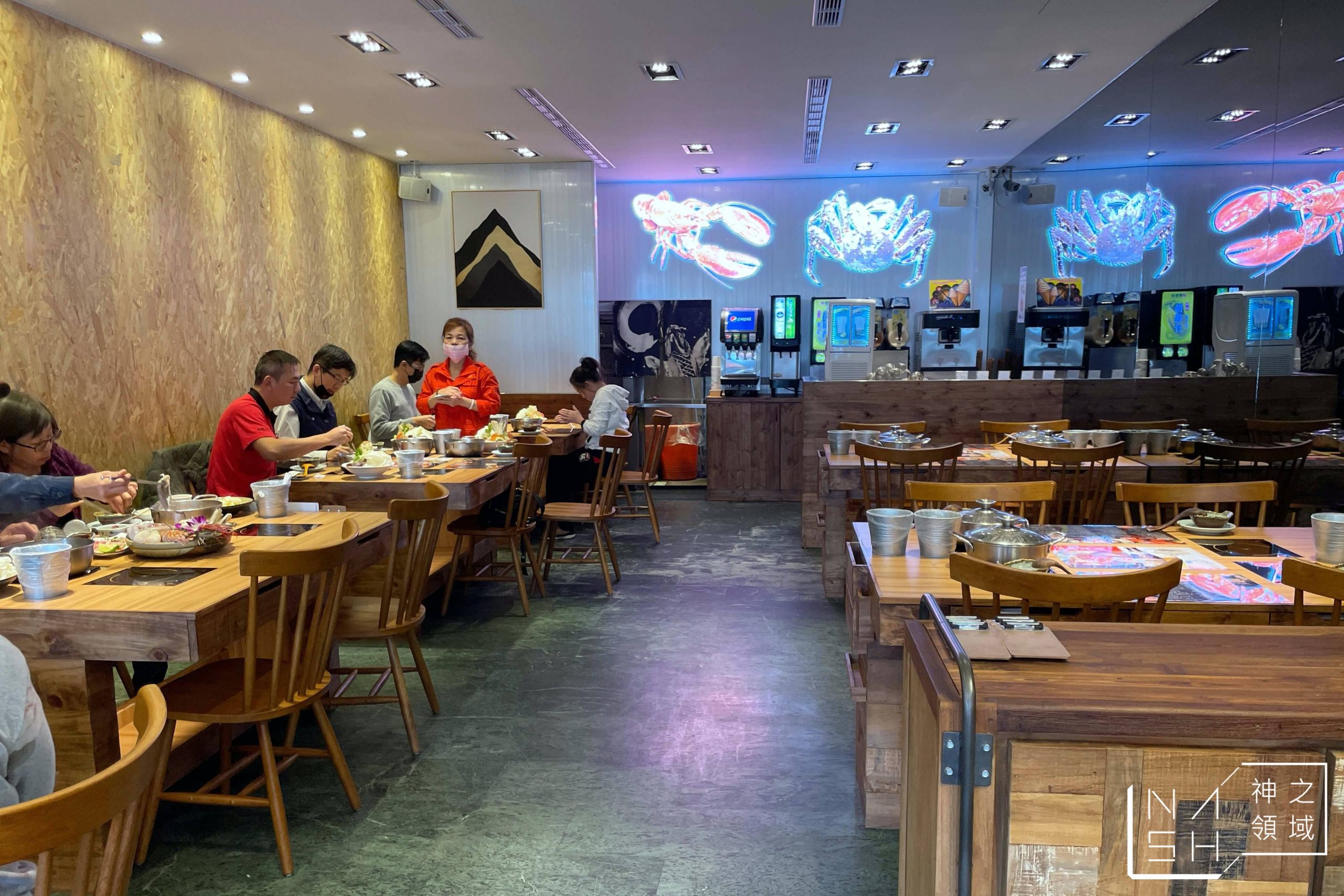 小海水產民生店
