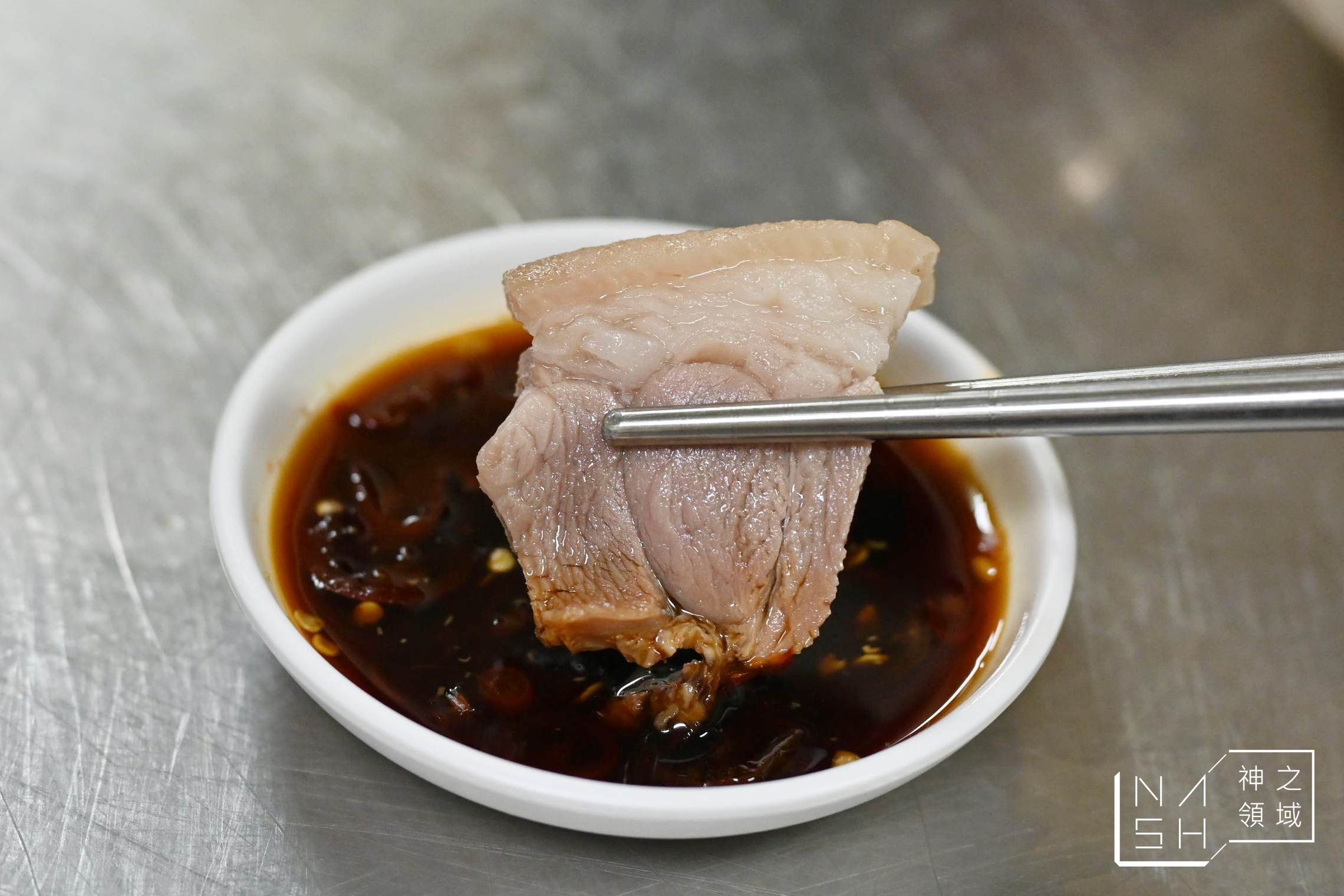 基隆紀家豬腳原汁專家