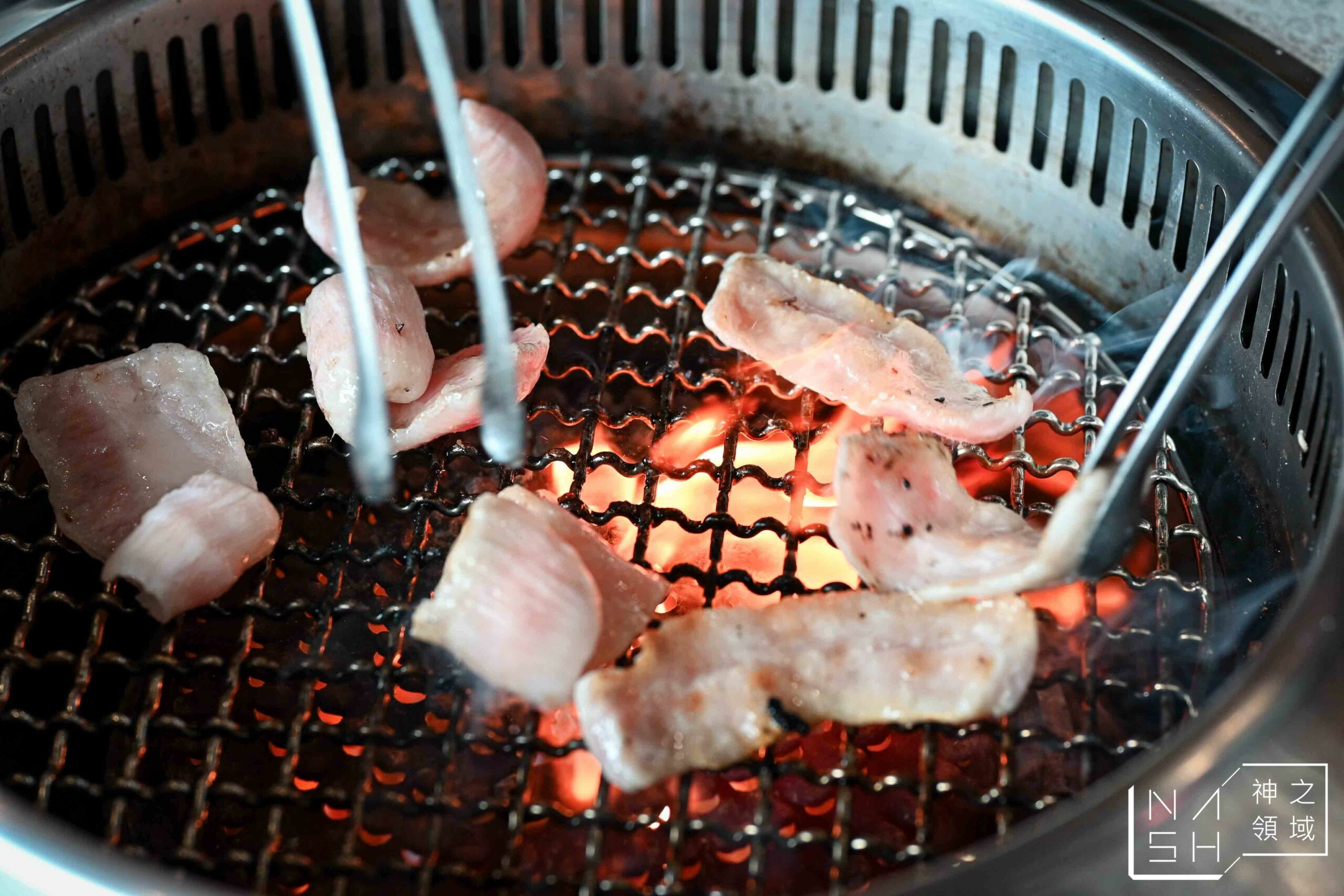 吃肉肉燒肉専門店