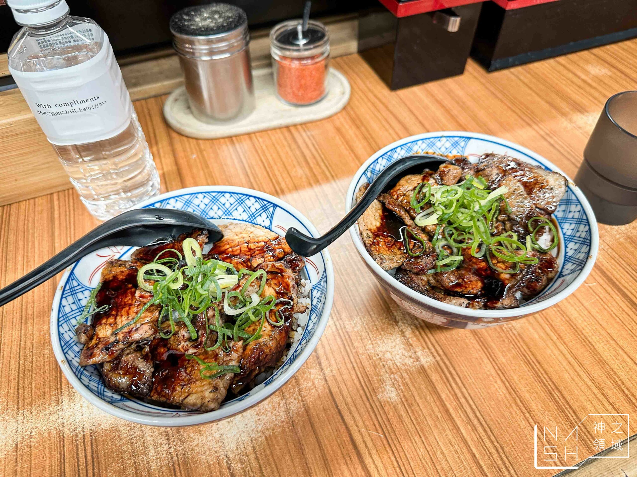 燒肉丼天地人日本橋店