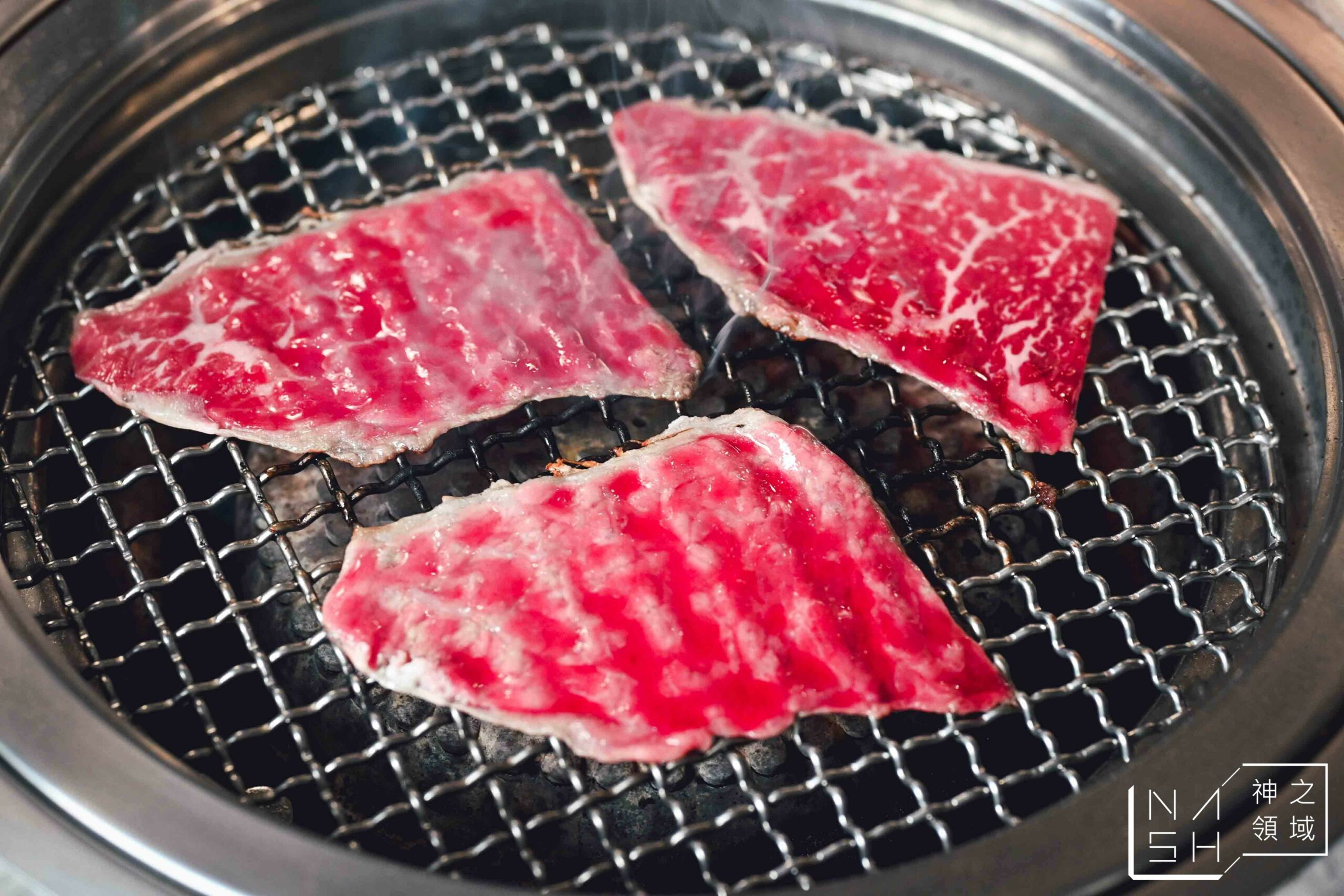 吃肉肉燒肉専門店