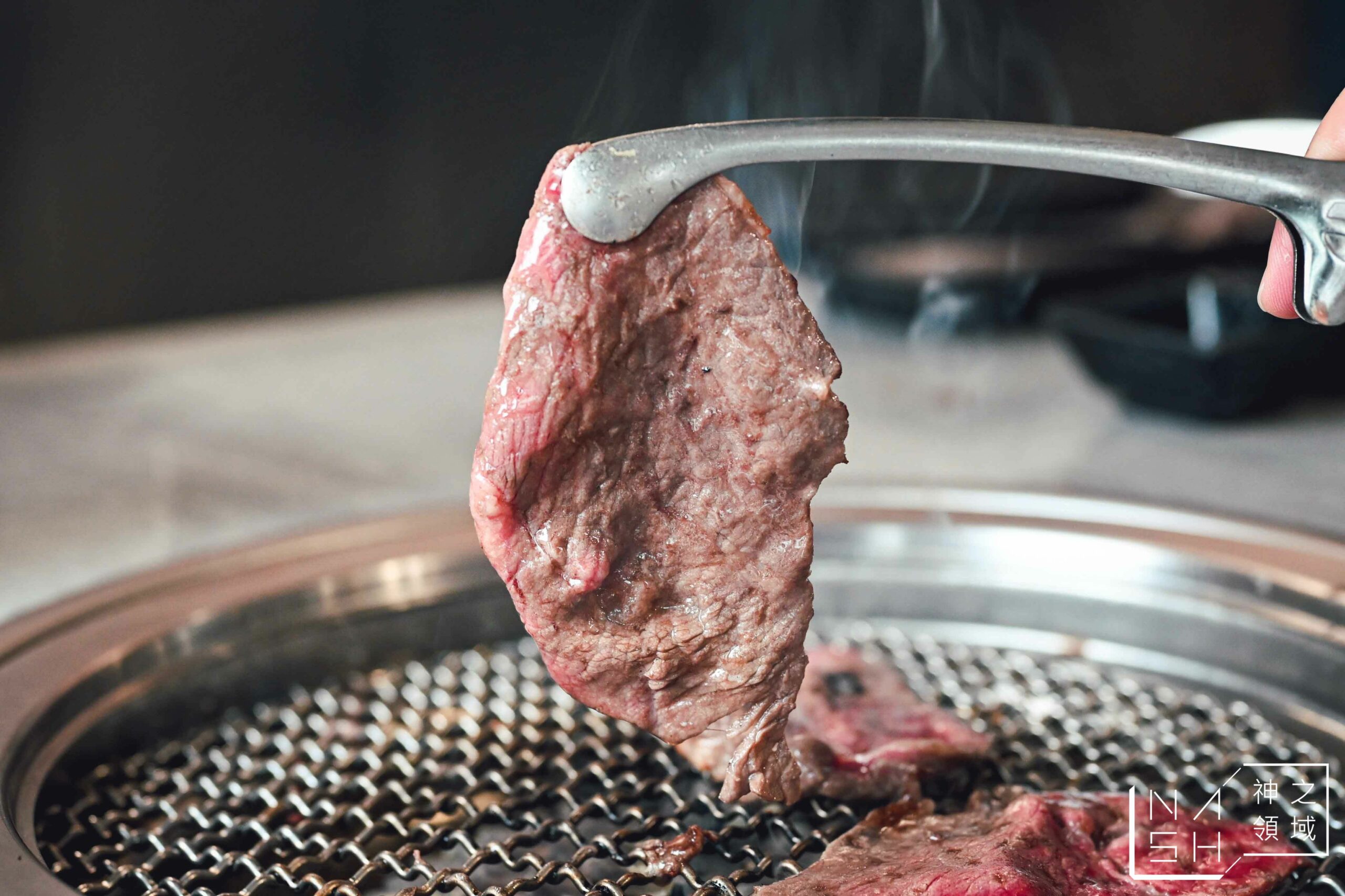 吃肉肉燒肉専門店