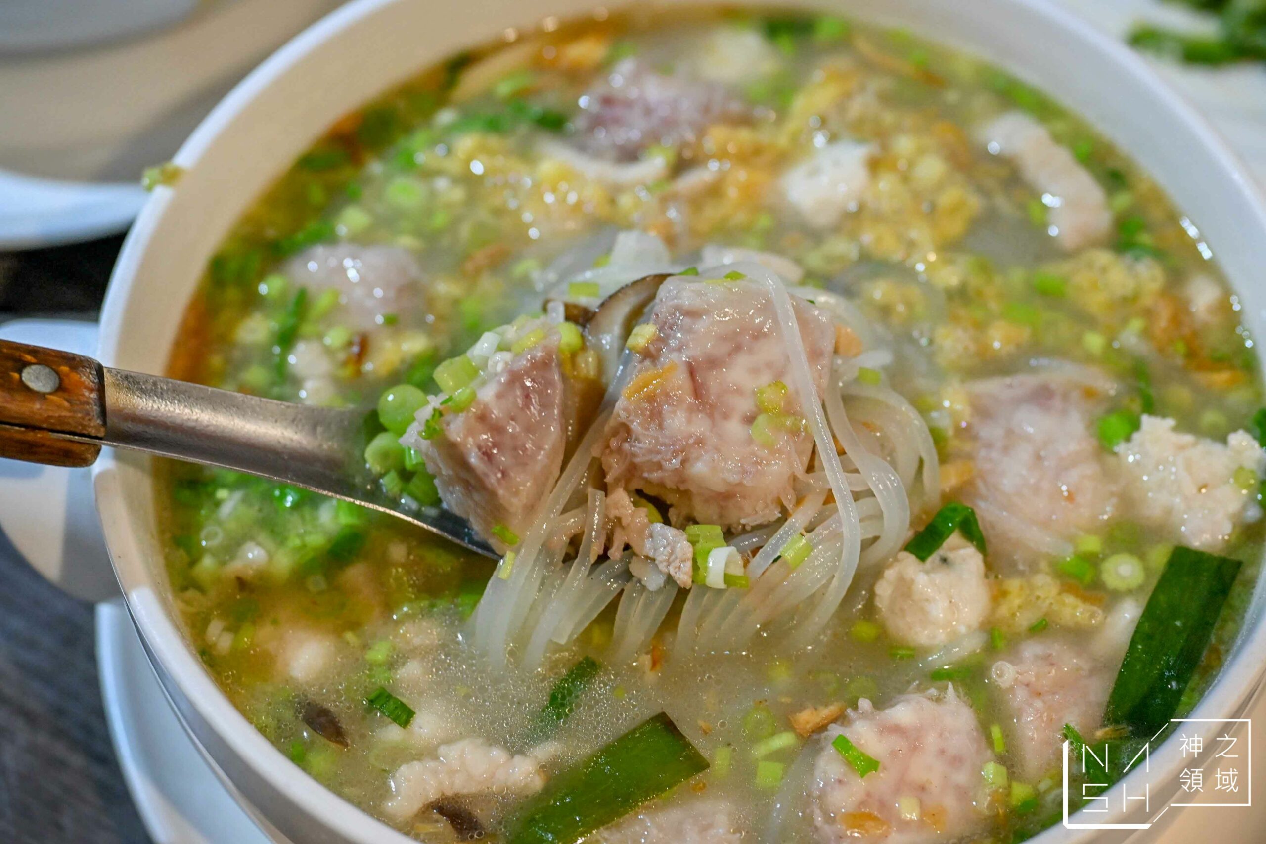 駱師父醬味川客菜